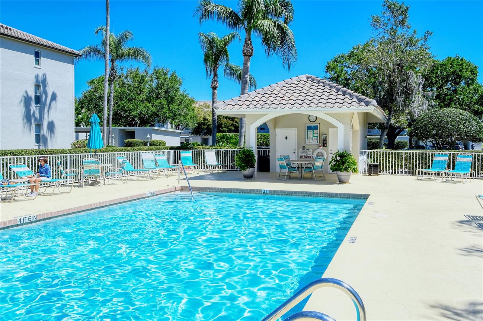 8735 OLDE HICKORY AVE #8210