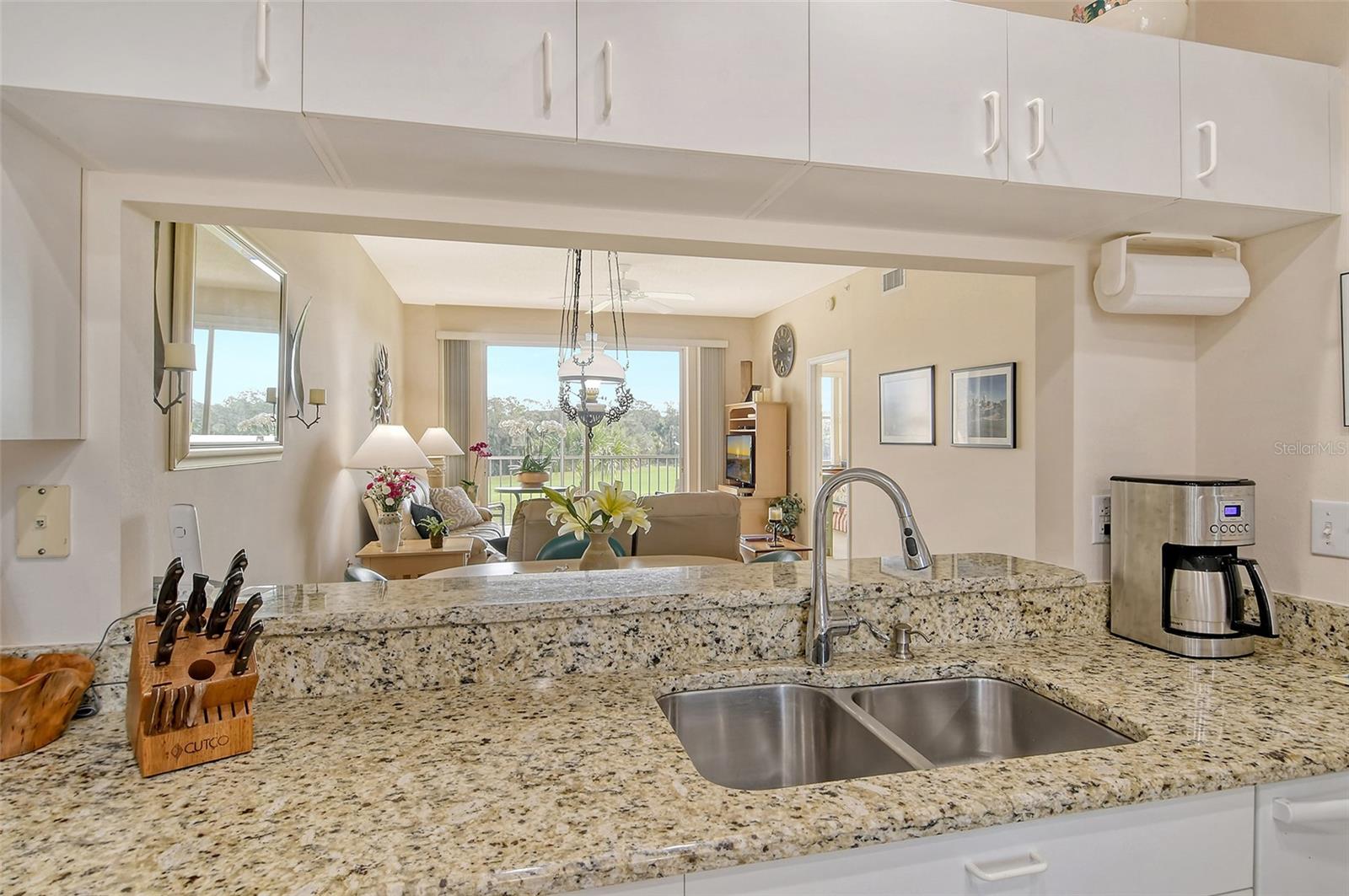 8735 OLDE HICKORY AVE #8210