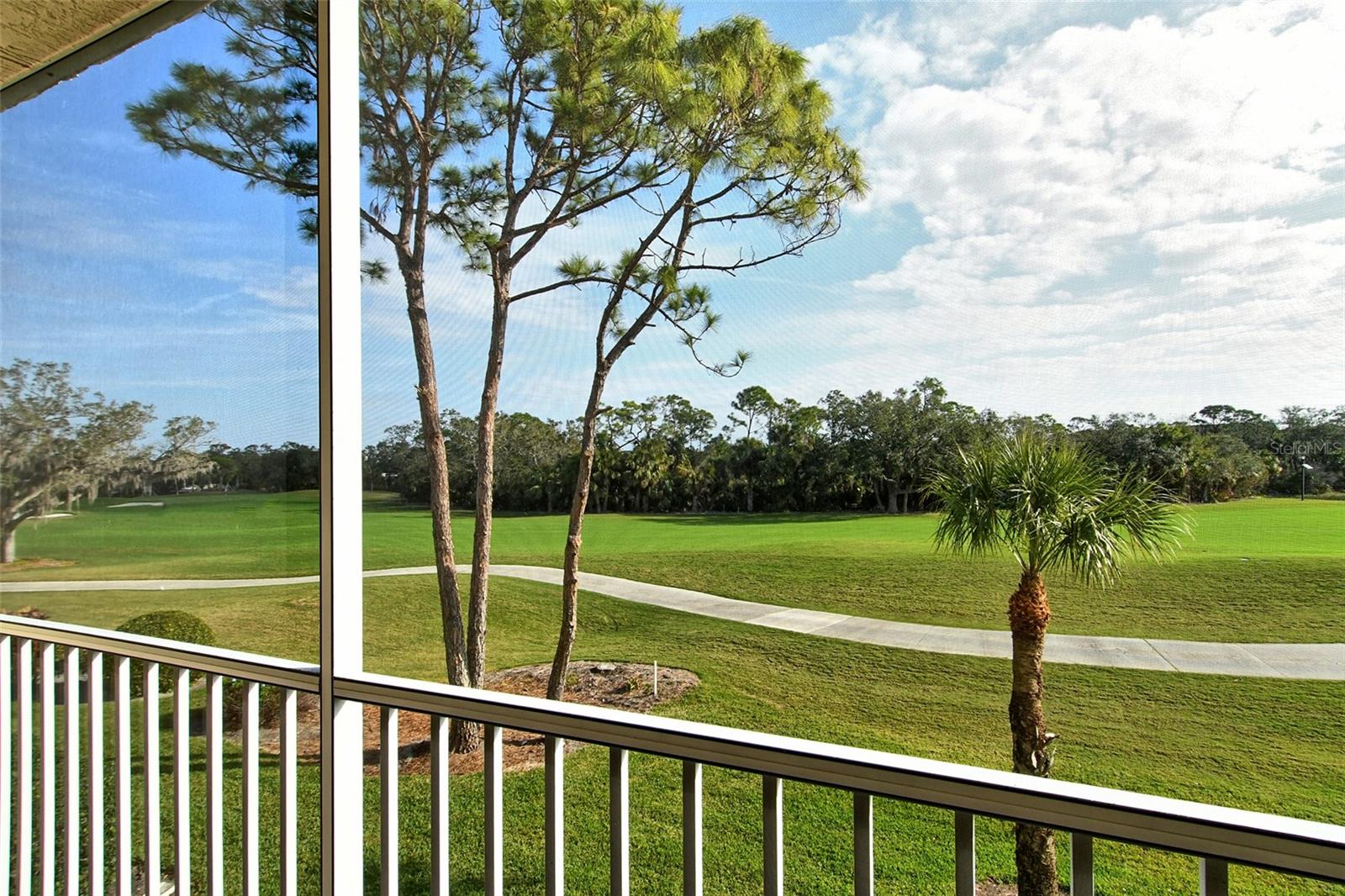 8735 OLDE HICKORY AVE #8210