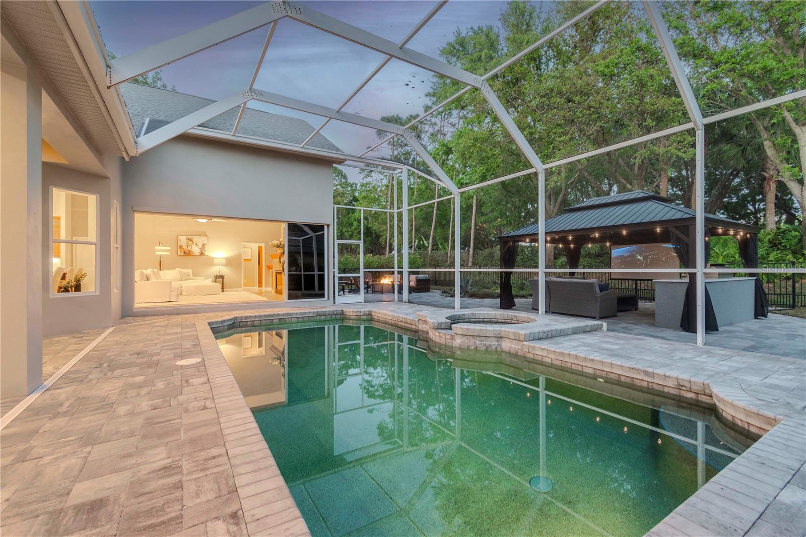 5151 JASMINE WAY