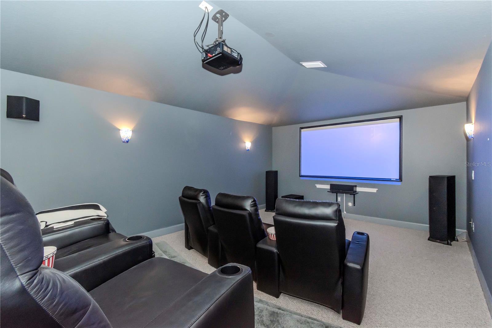 5151 JASMINE WAY