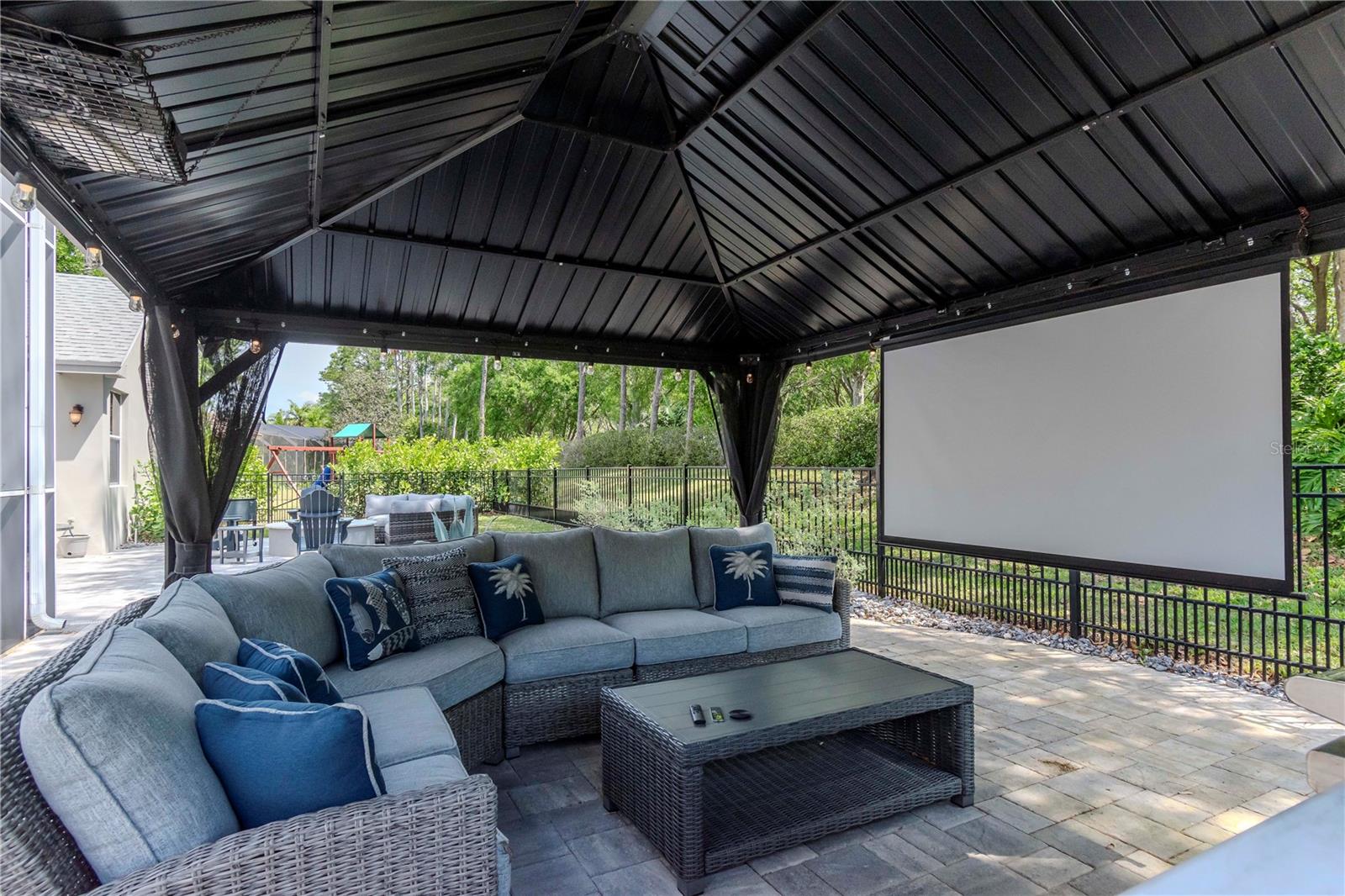 5151 JASMINE WAY