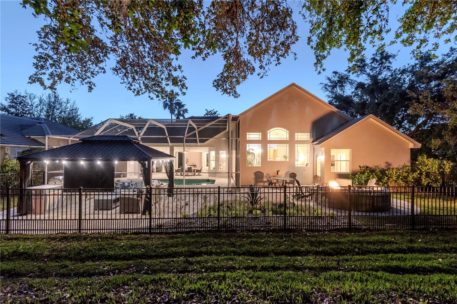 5151 JASMINE WAY
