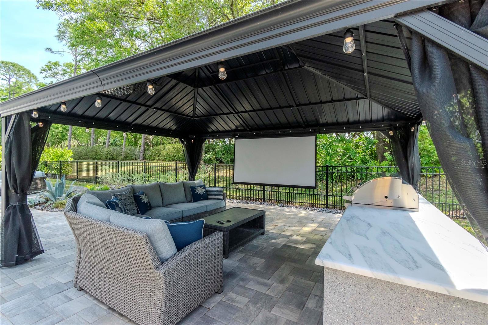 5151 JASMINE WAY