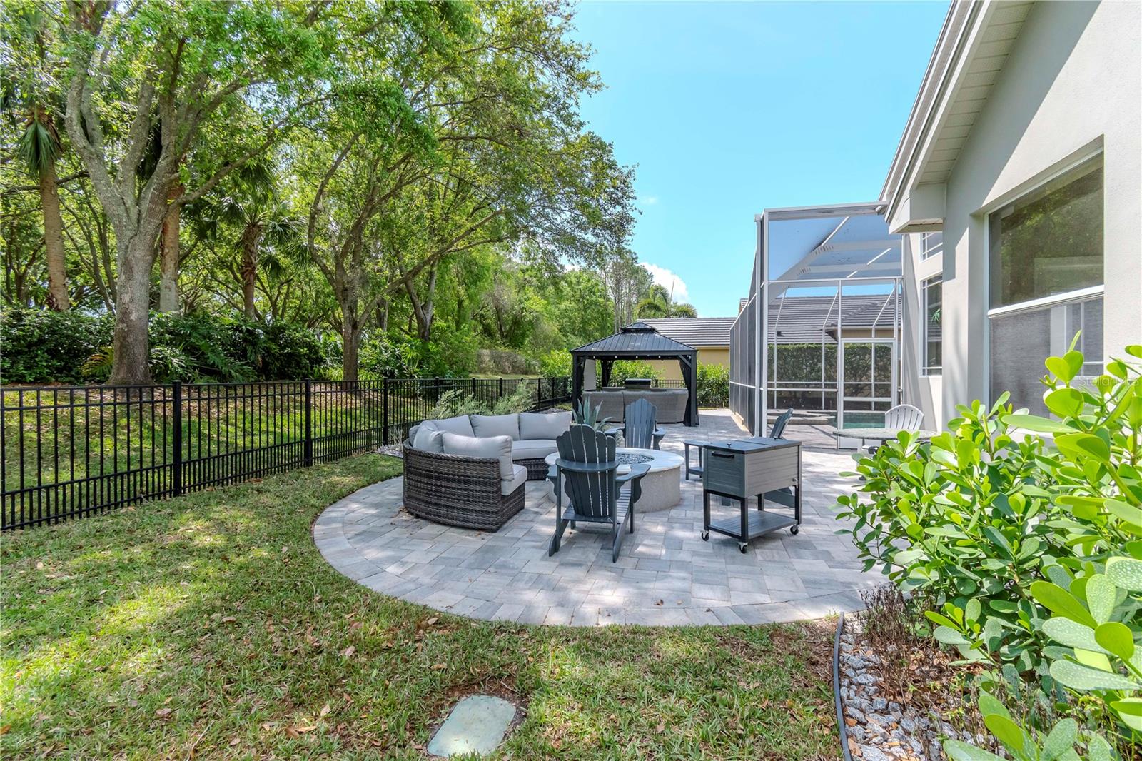 5151 JASMINE WAY