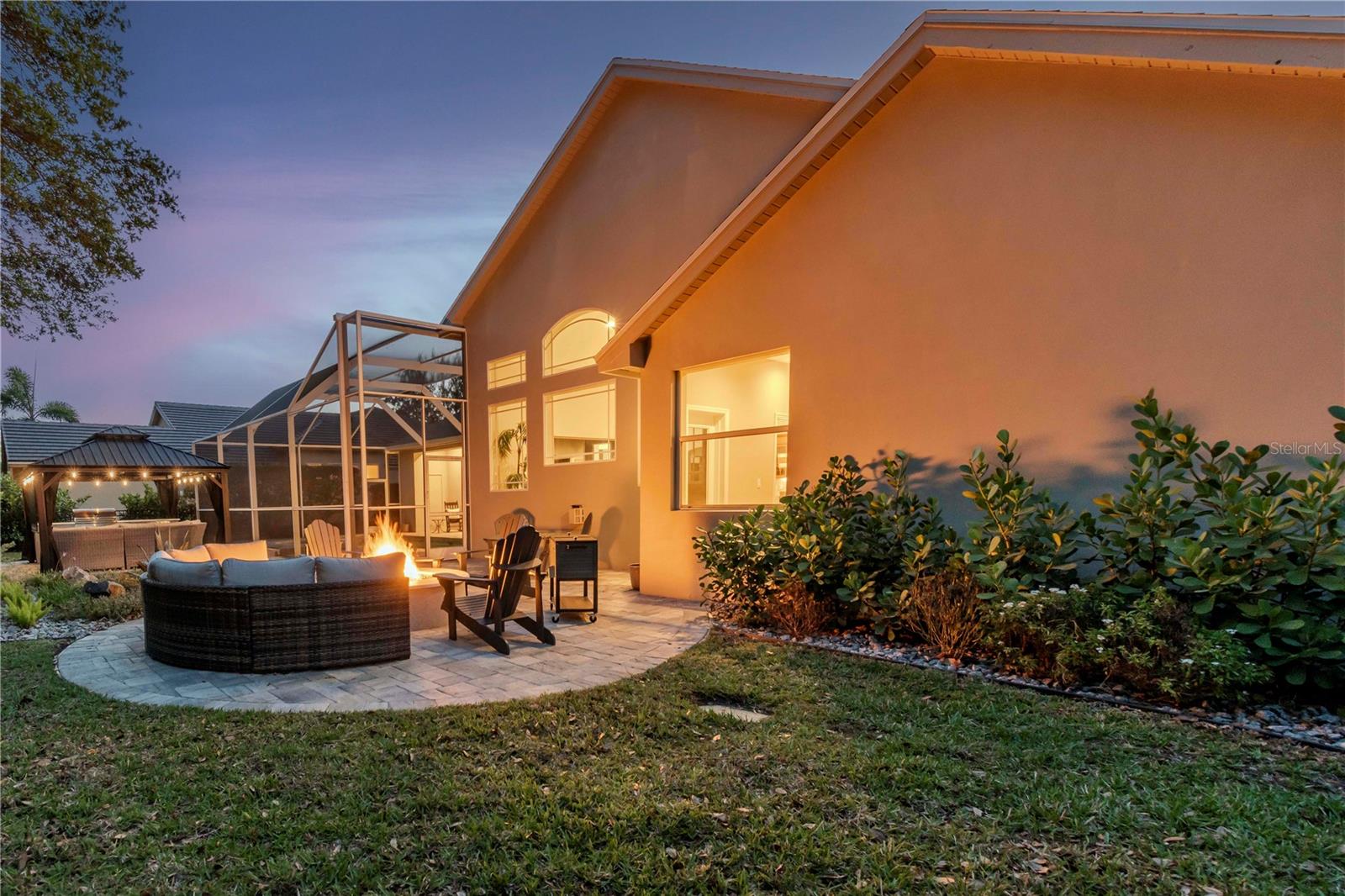 5151 JASMINE WAY