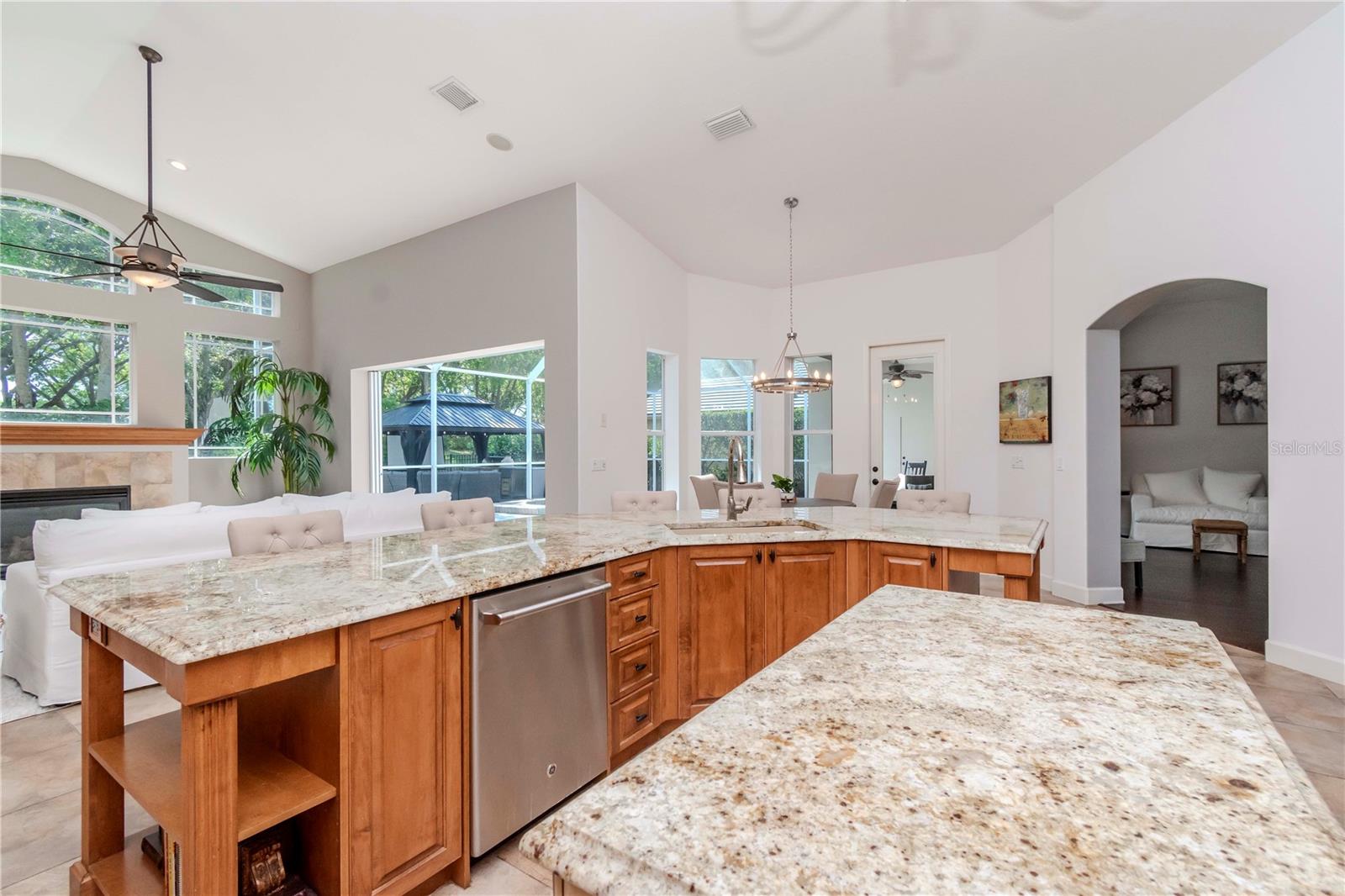 5151 JASMINE WAY