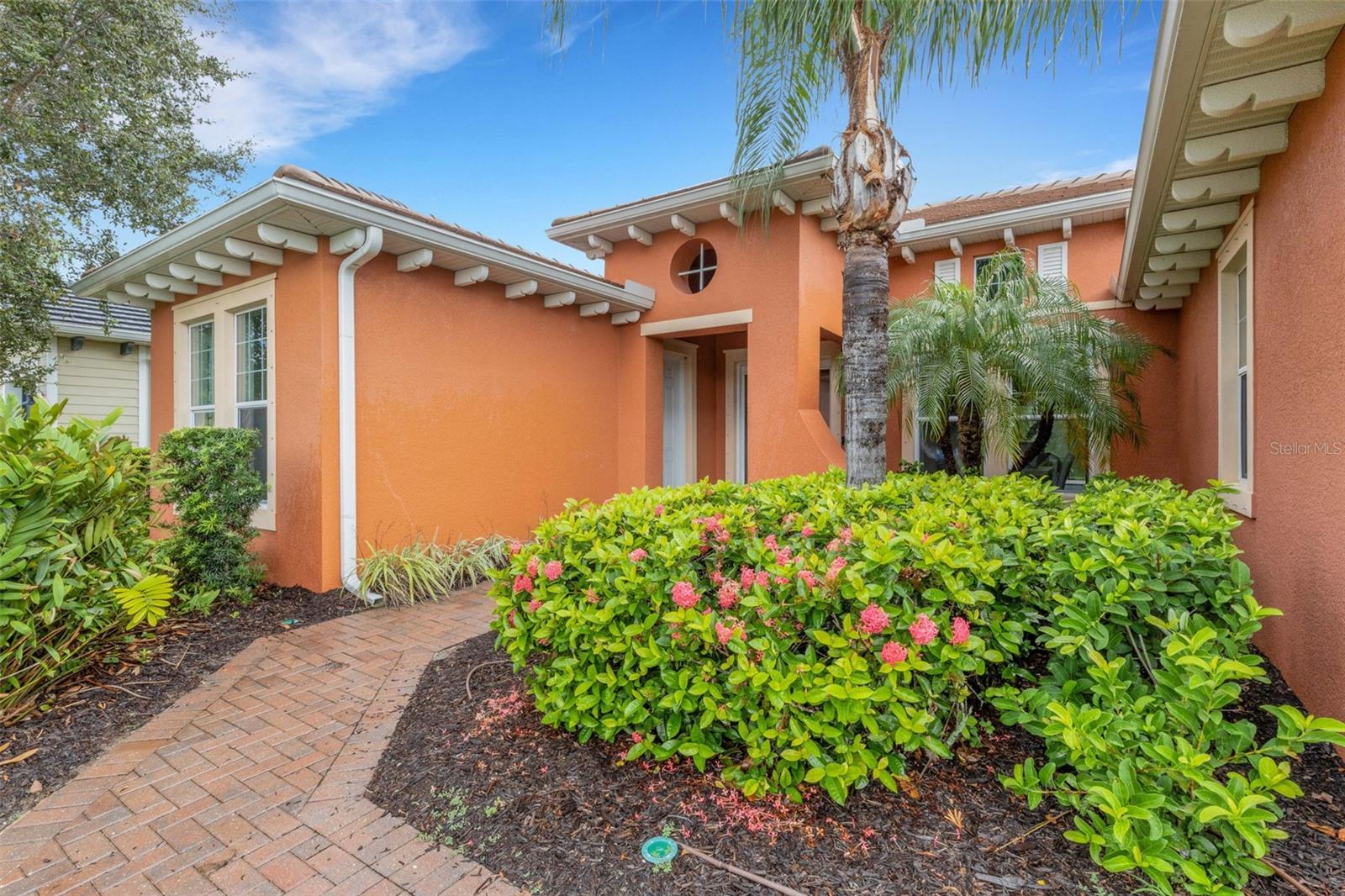 5203 LAKE OVERLOOK AVE