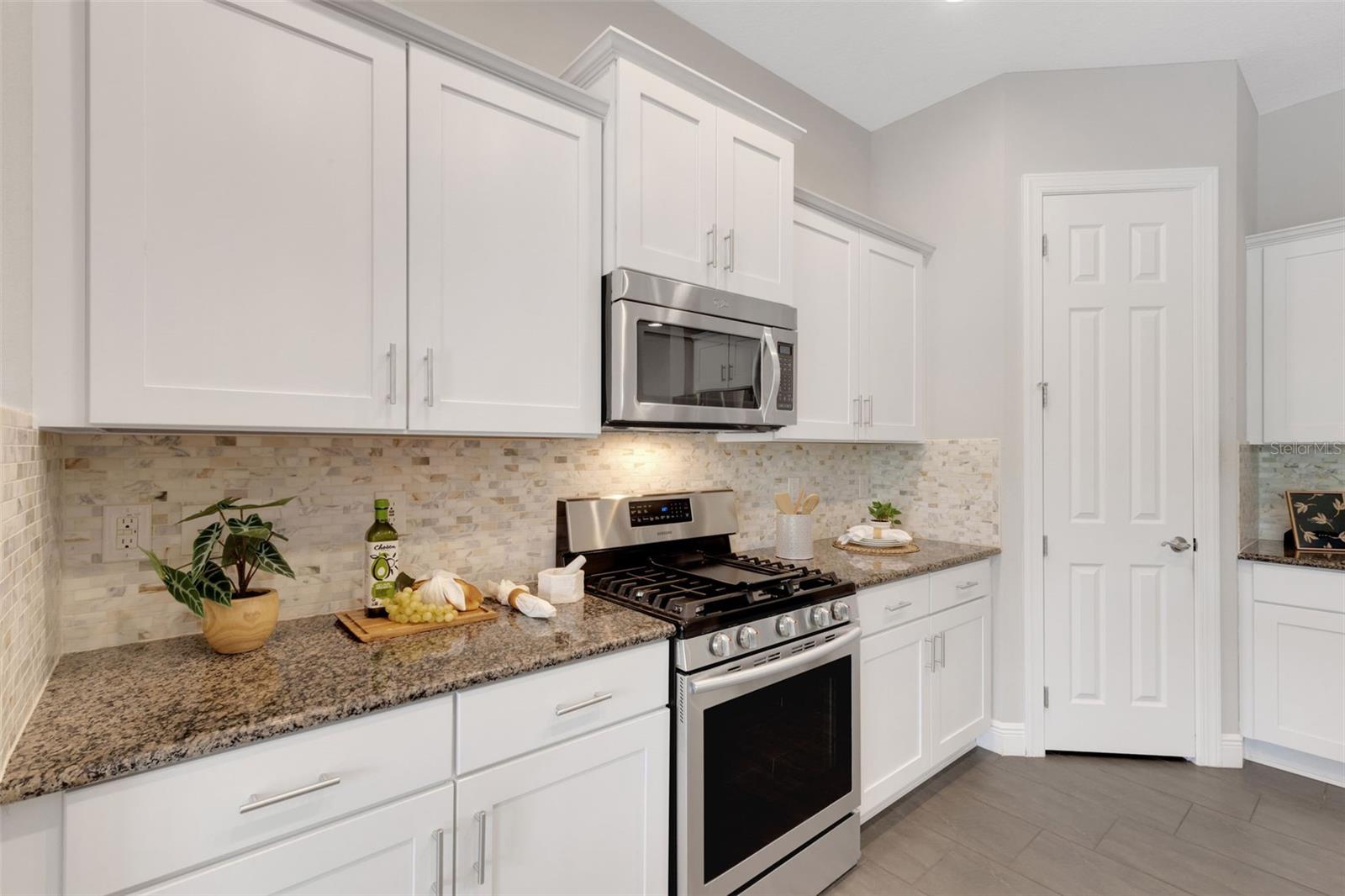 5203 LAKE OVERLOOK AVE