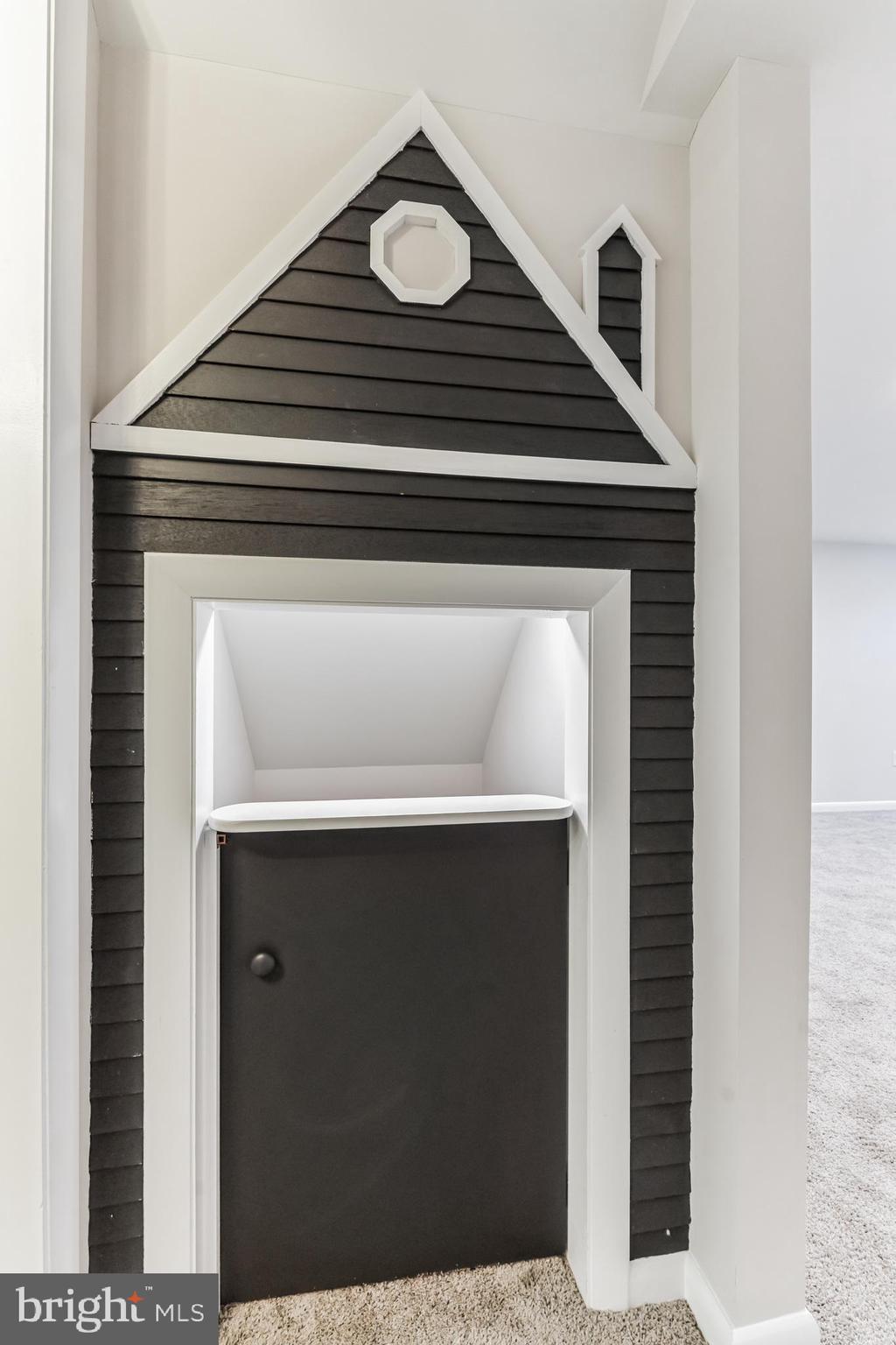 4820 S DAKOTA AVENUE NE