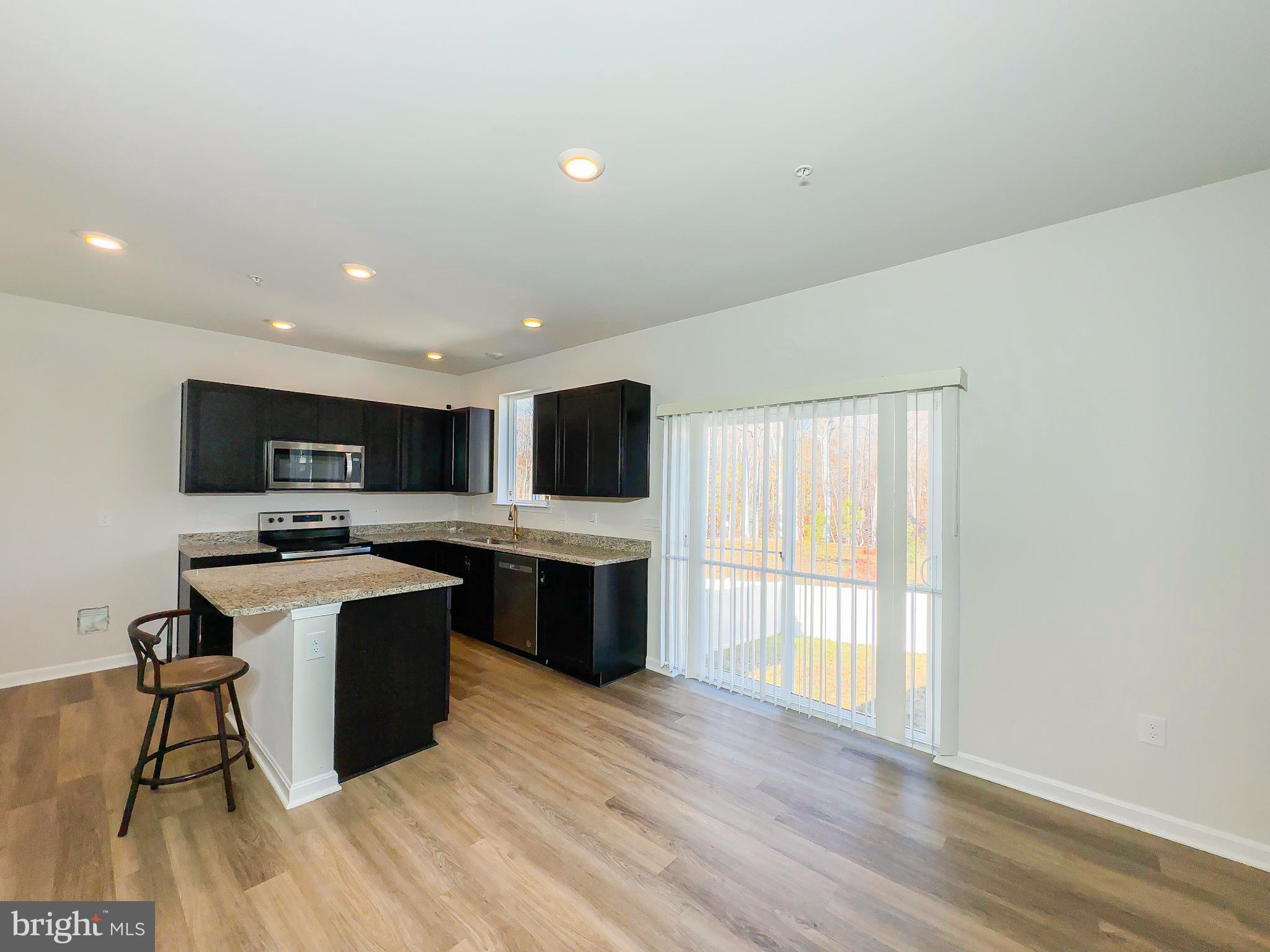 119 SHALLOW BROOK WAY