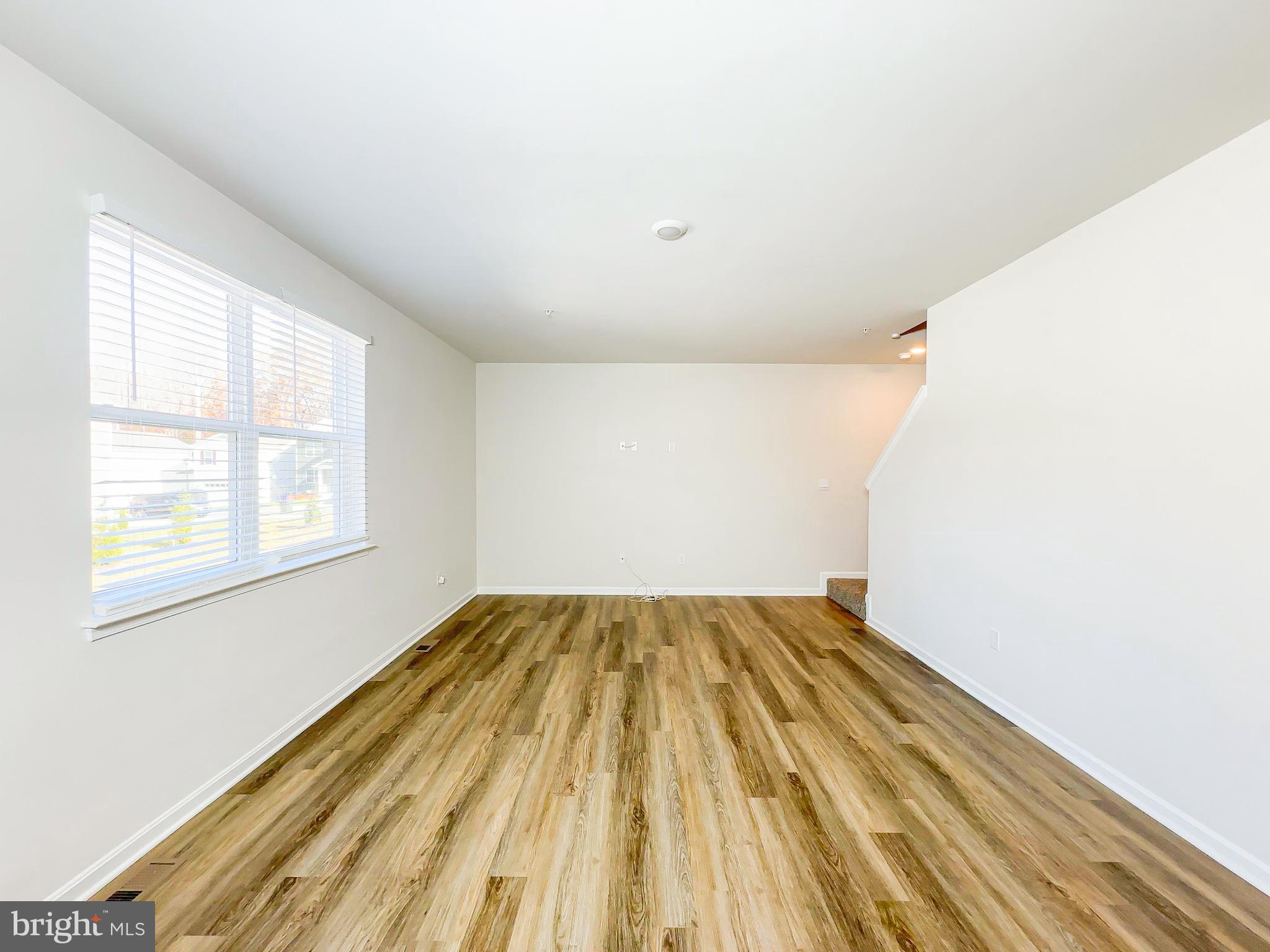 119 SHALLOW BROOK WAY