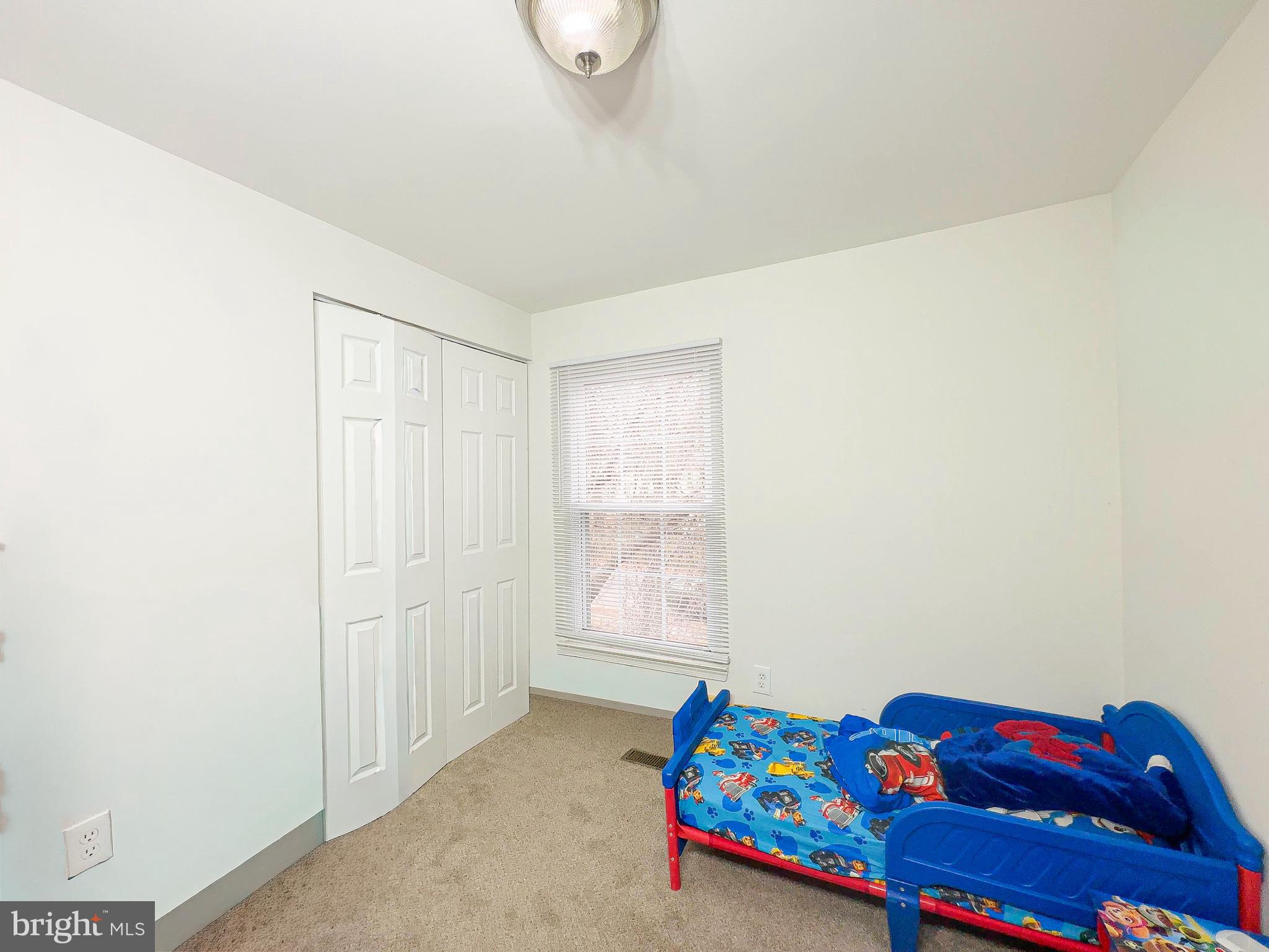 4818 UNDERWOOD COURT