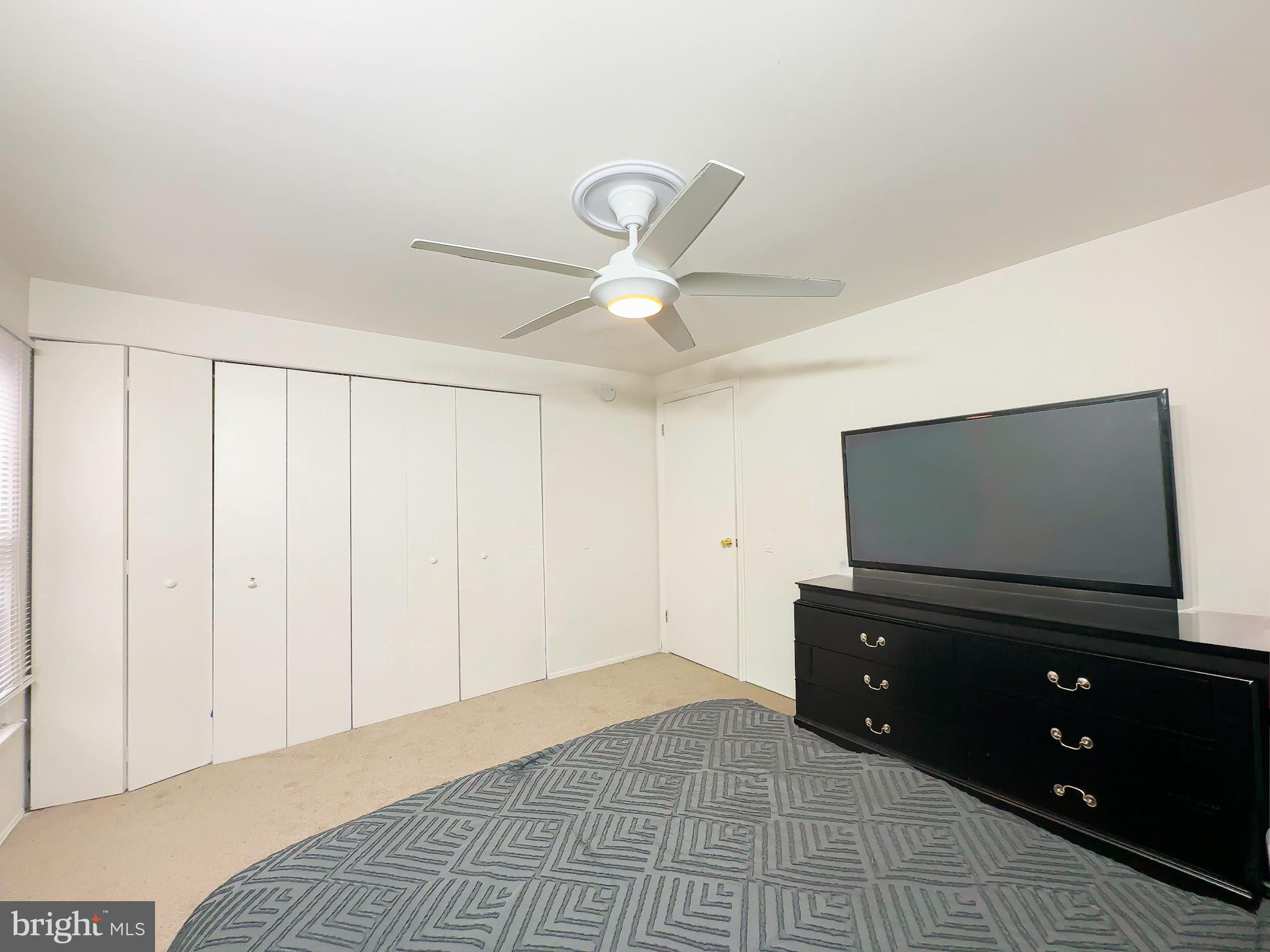 4818 UNDERWOOD COURT