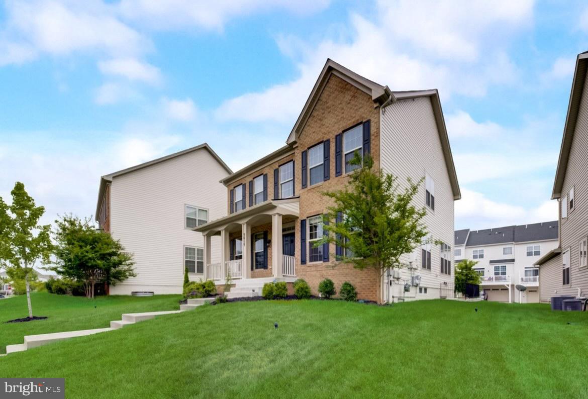 9619 BYWARD BOULEVARD