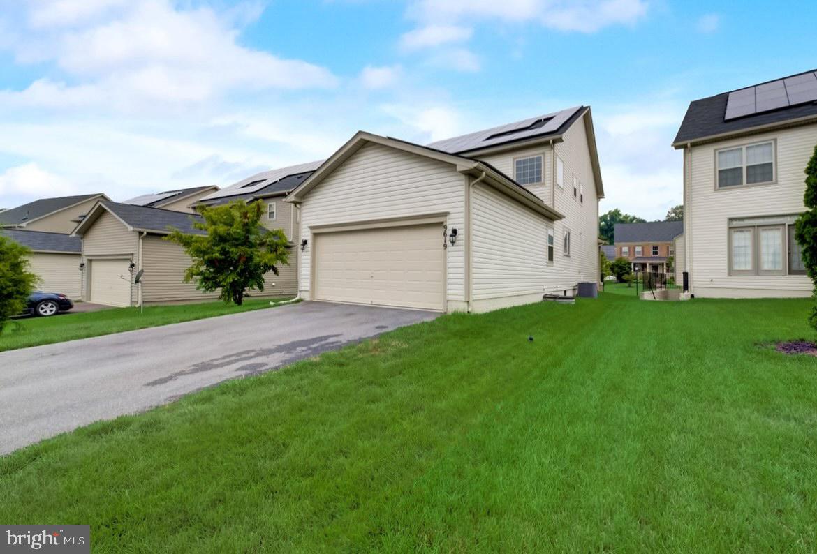 9619 BYWARD BOULEVARD