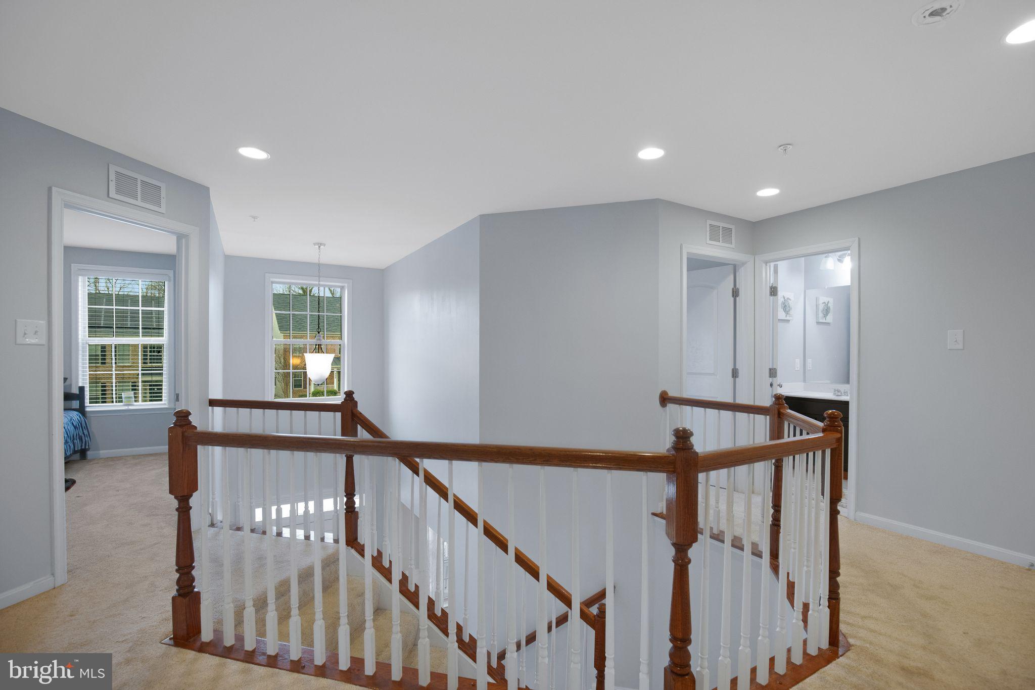 9619 BYWARD BOULEVARD