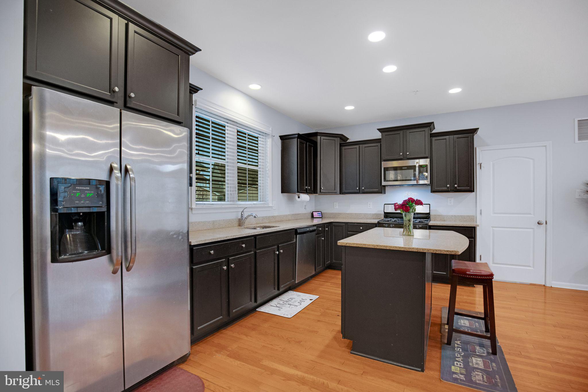 9619 BYWARD BOULEVARD