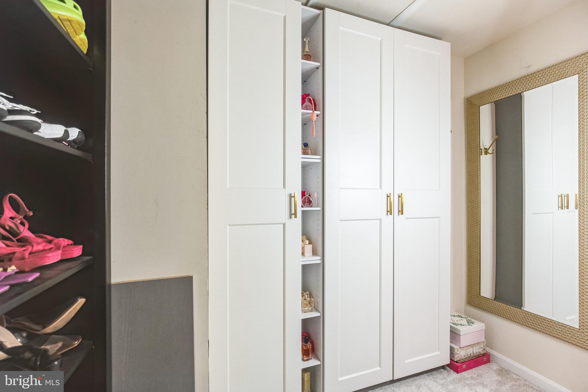 9619 BYWARD BOULEVARD