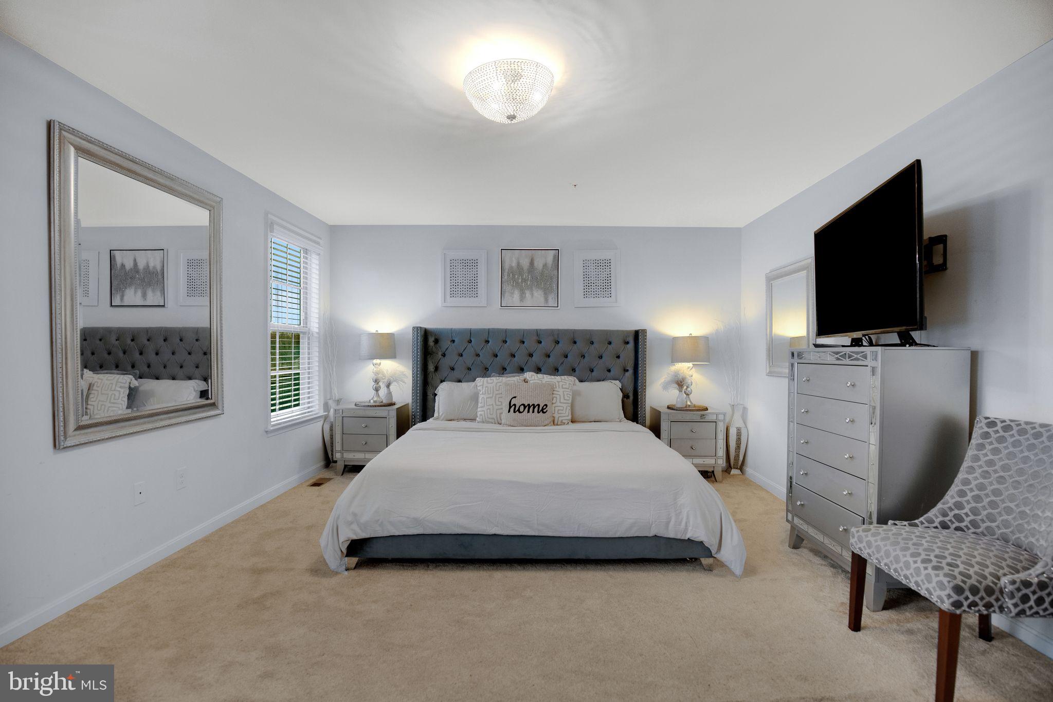 9619 BYWARD BOULEVARD