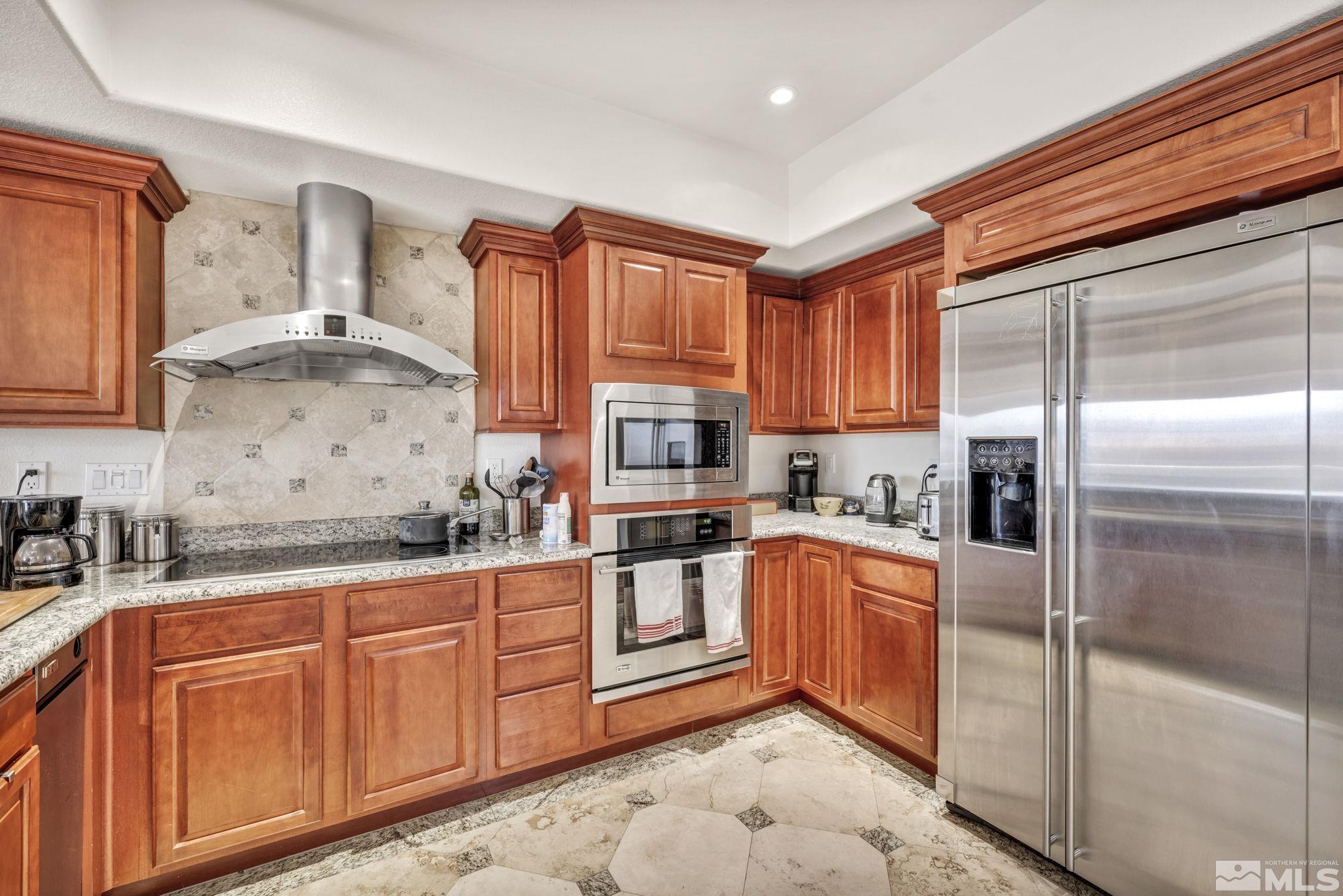 200 W 2nd St Unit: 1207