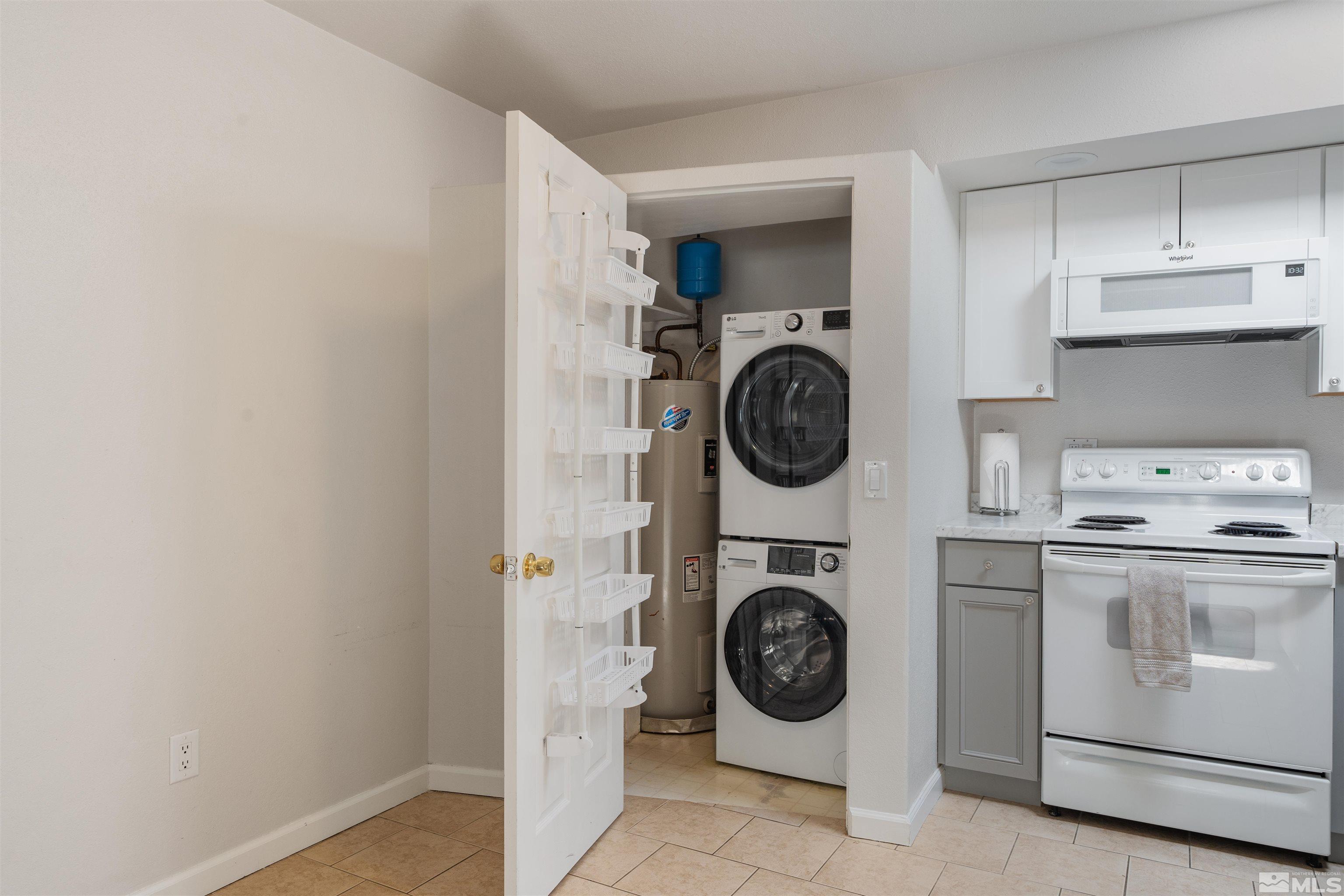 1020 Baywood Drive, #C