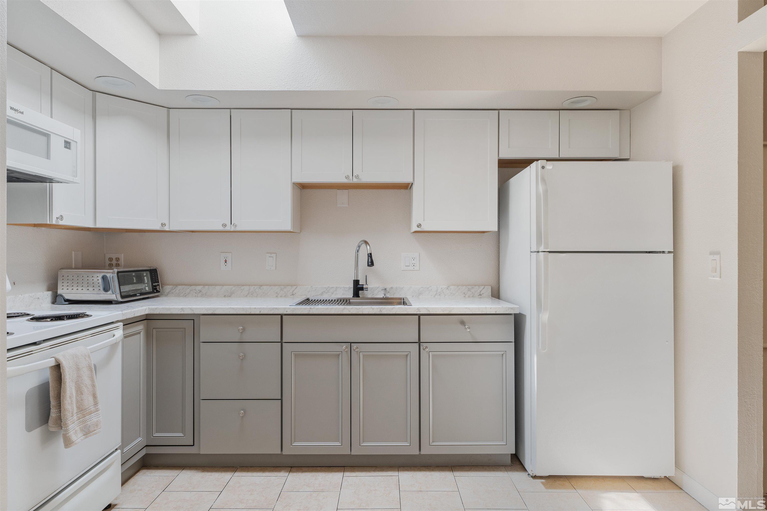 1020 Baywood Drive, #C