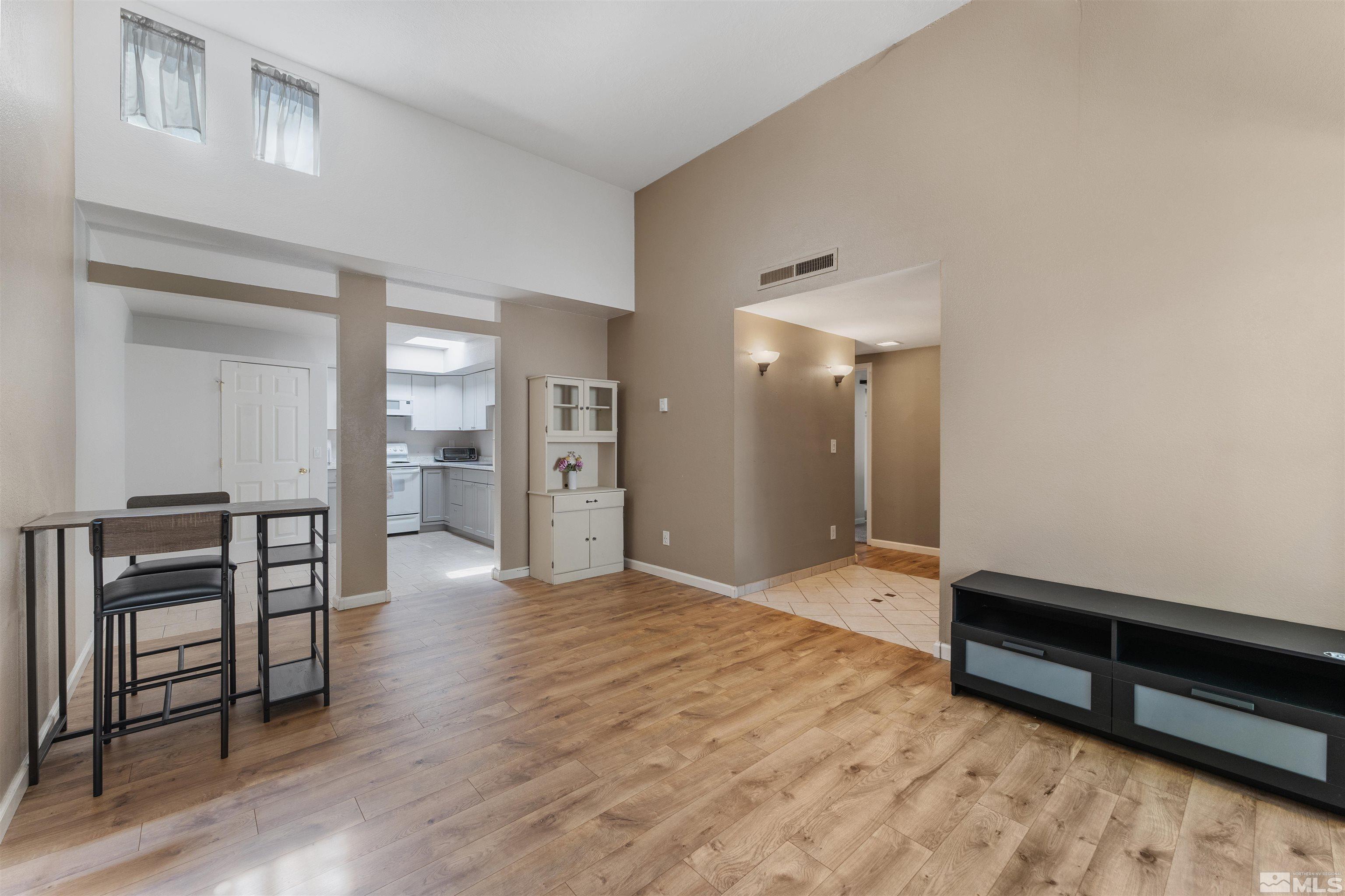 1020 Baywood Drive, #C