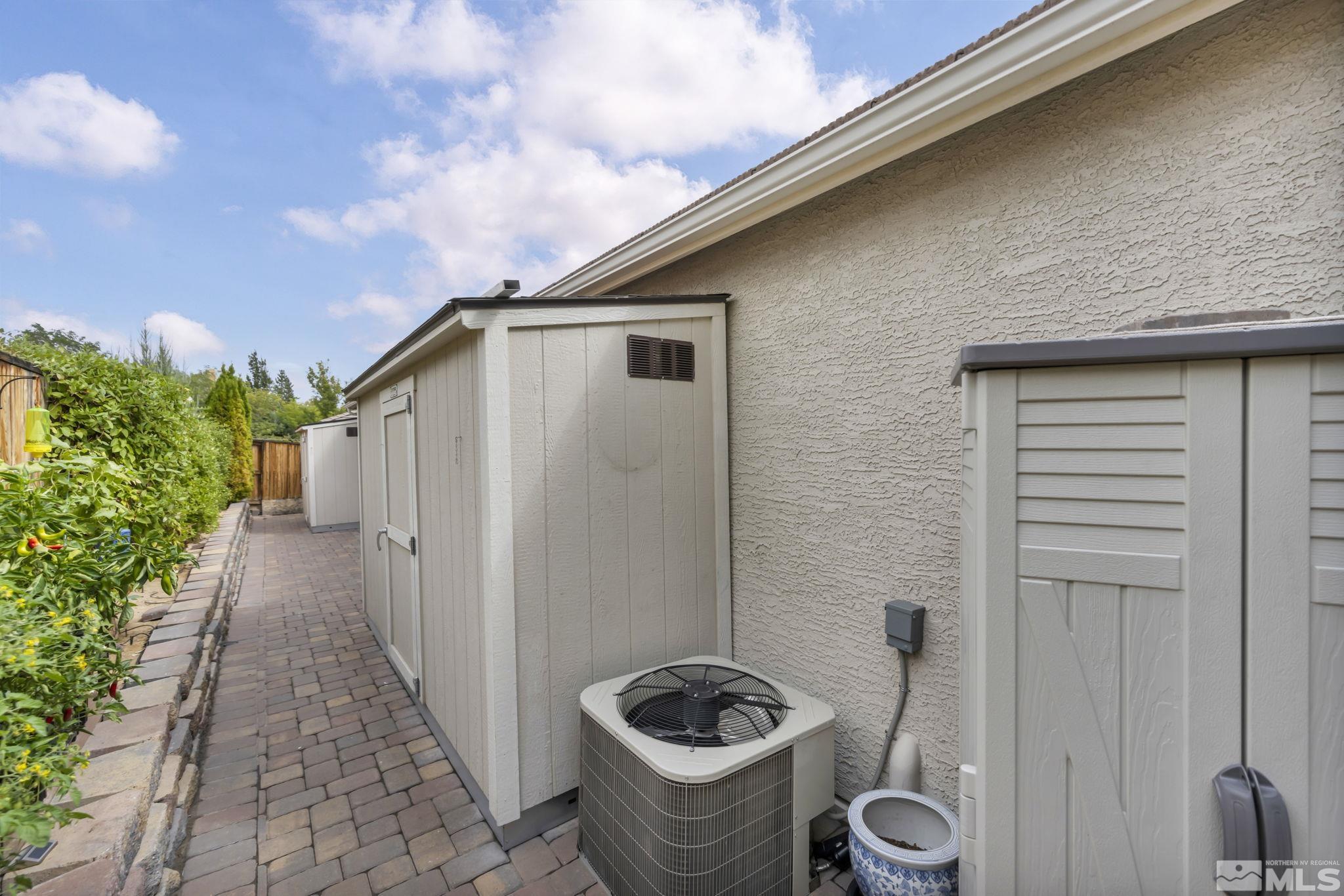 4843 Tree Swallow Lane