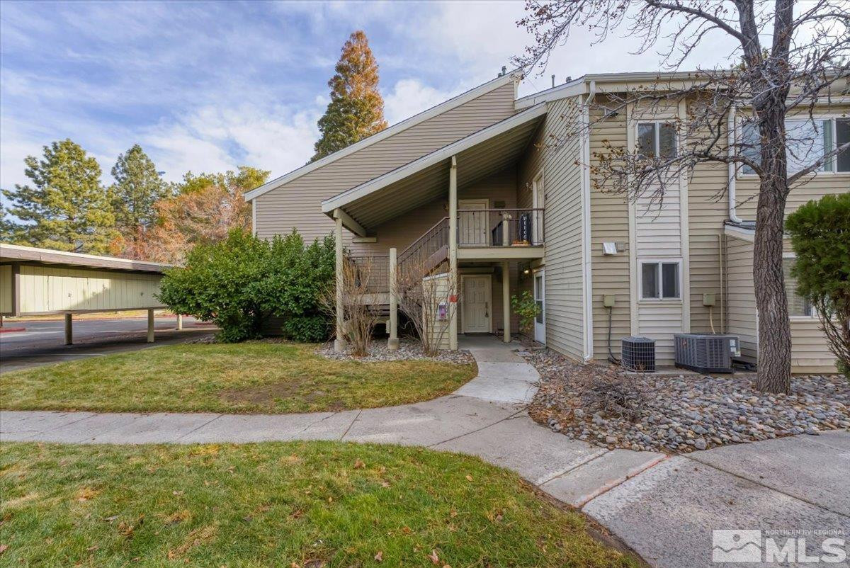 2380 Roundhouse Road