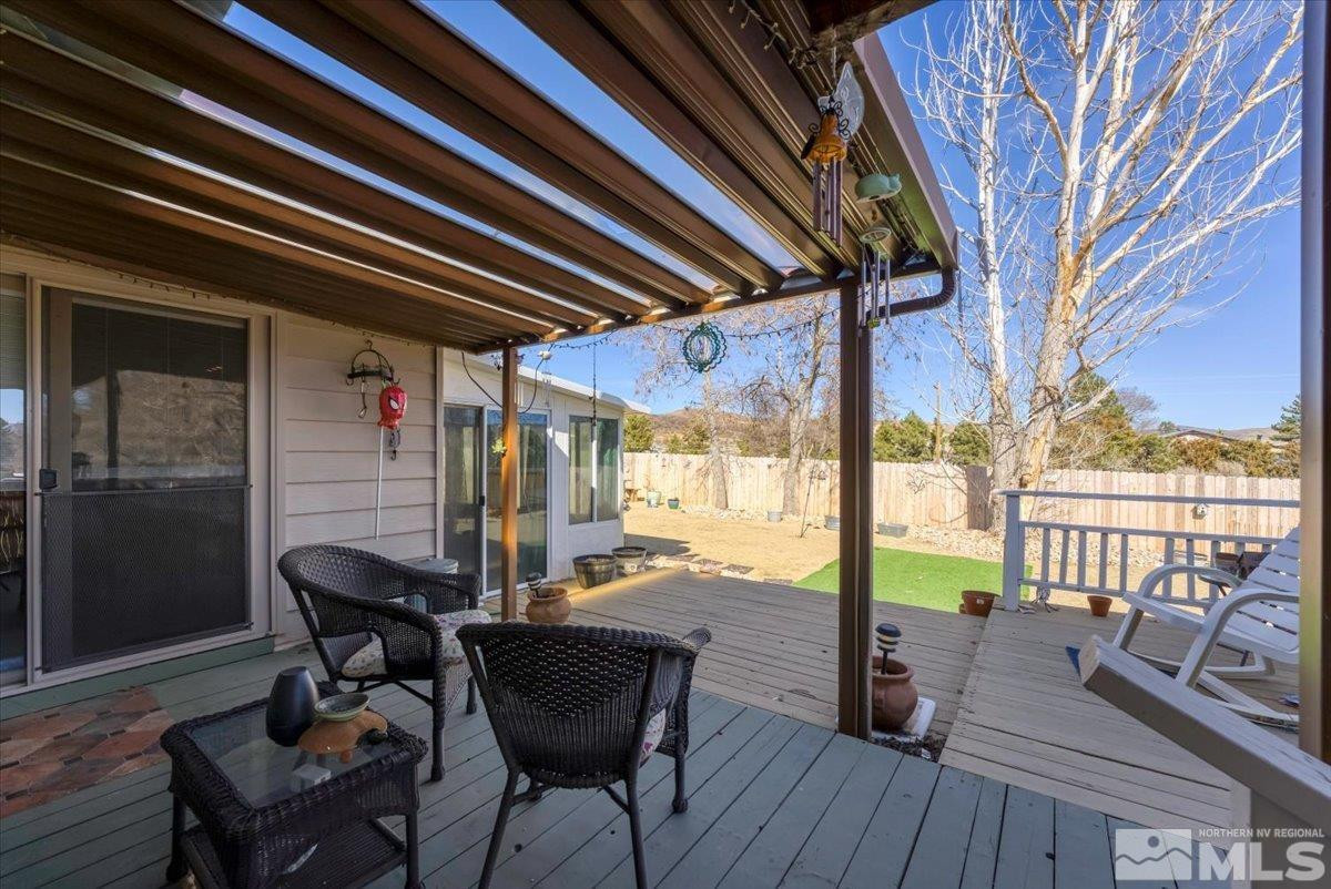 445 S US Highway 395