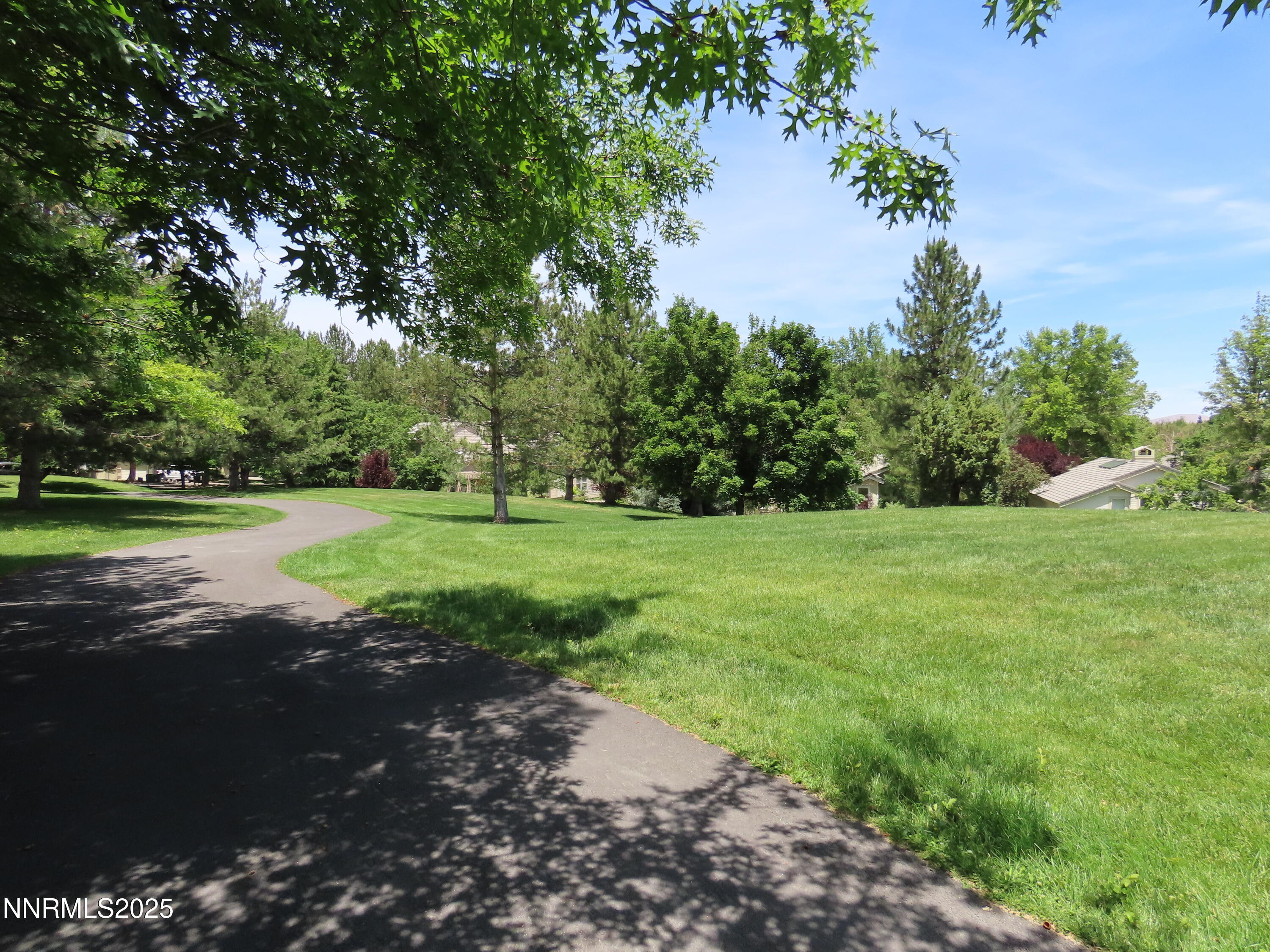 1570 Caughlin Creek Rd., gated community, gates open during day