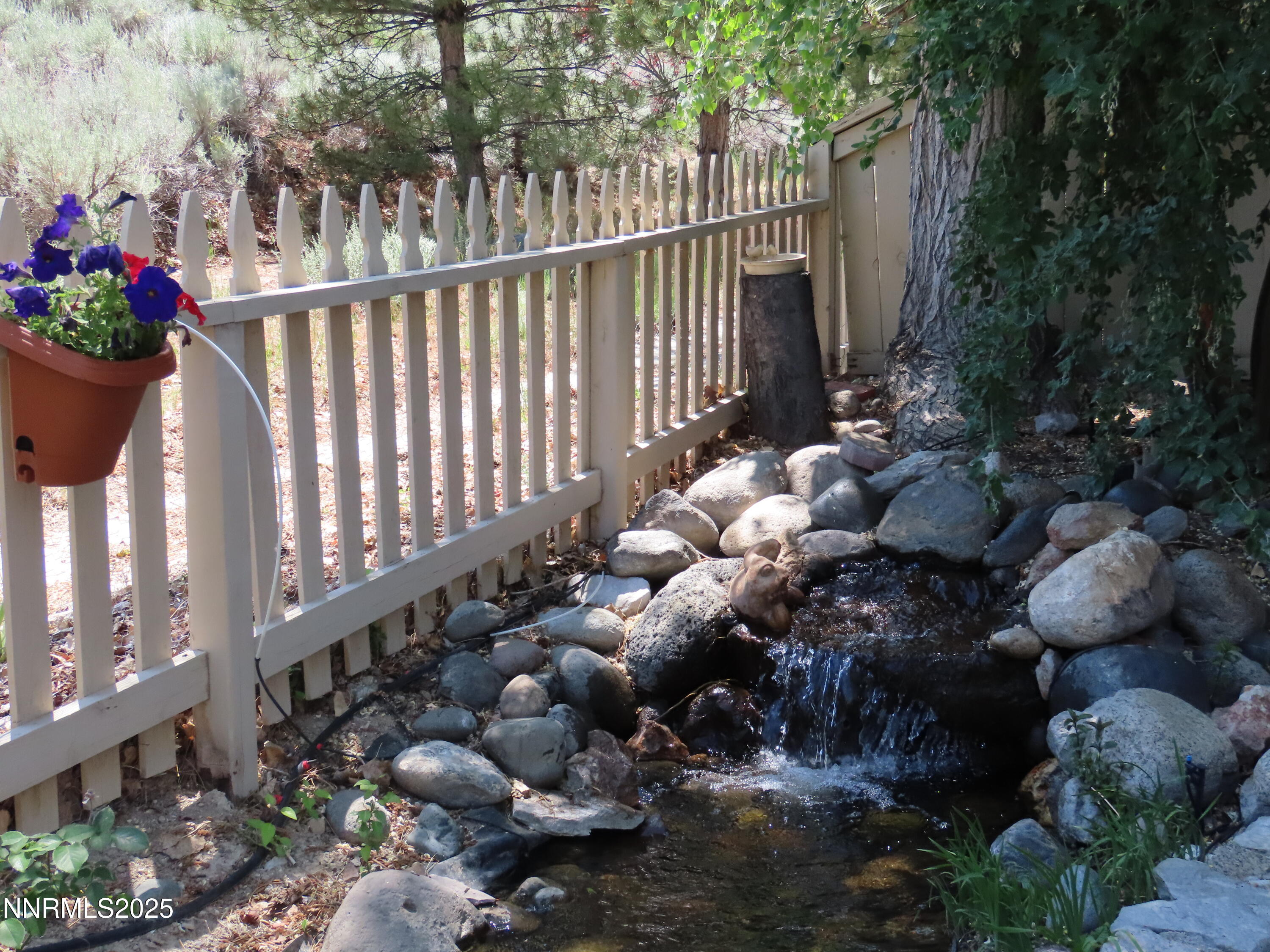 1570 Caughlin Creek Rd., gated community, gates open during day