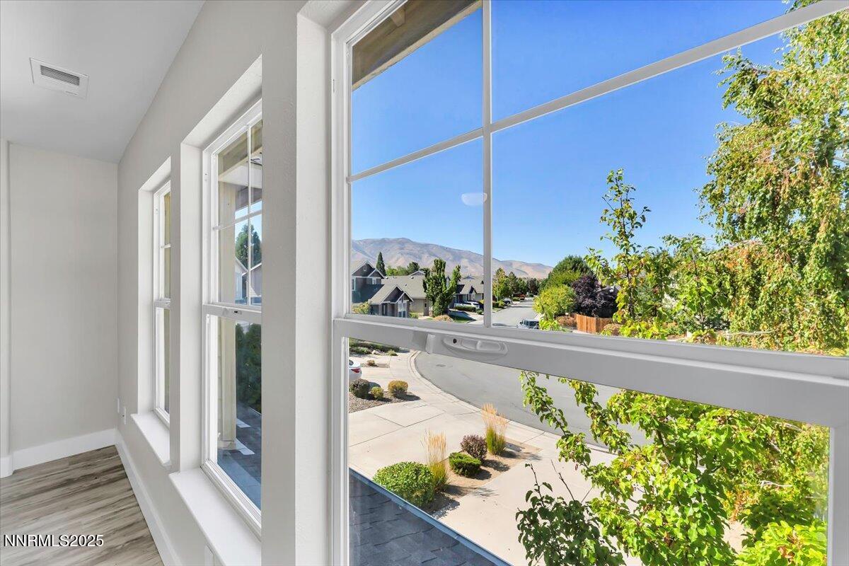 9252 Lone Wolf Circle