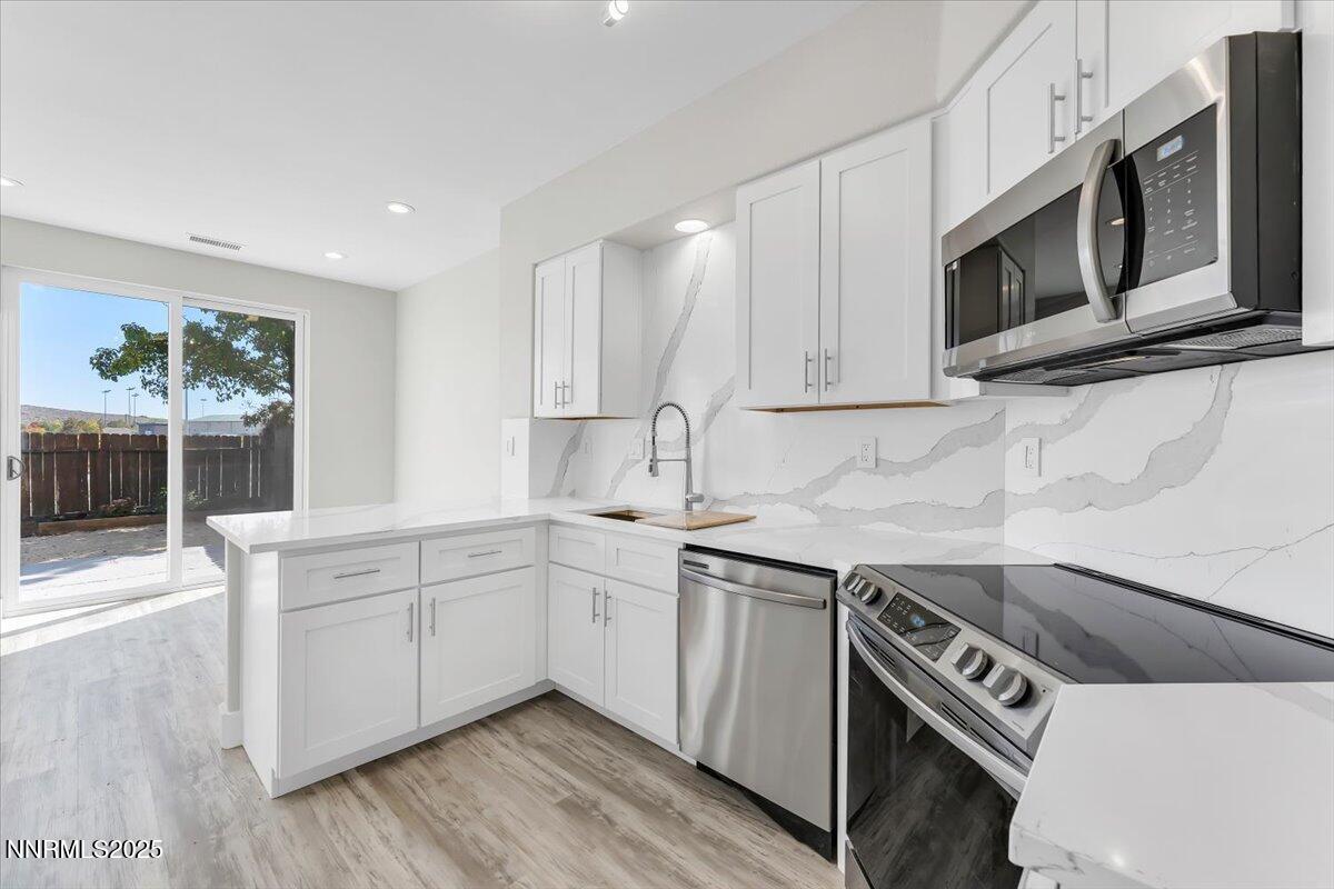 9252 Lone Wolf Circle