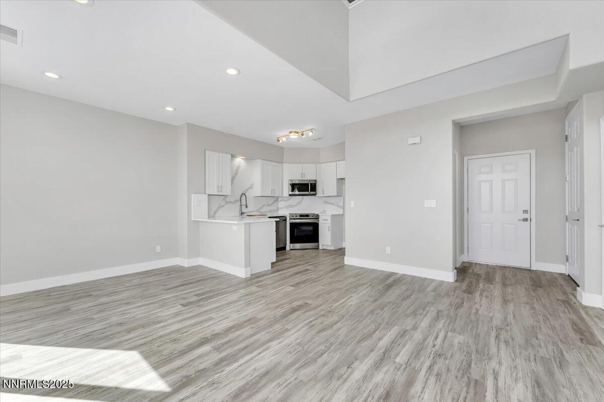 9252 Lone Wolf Circle