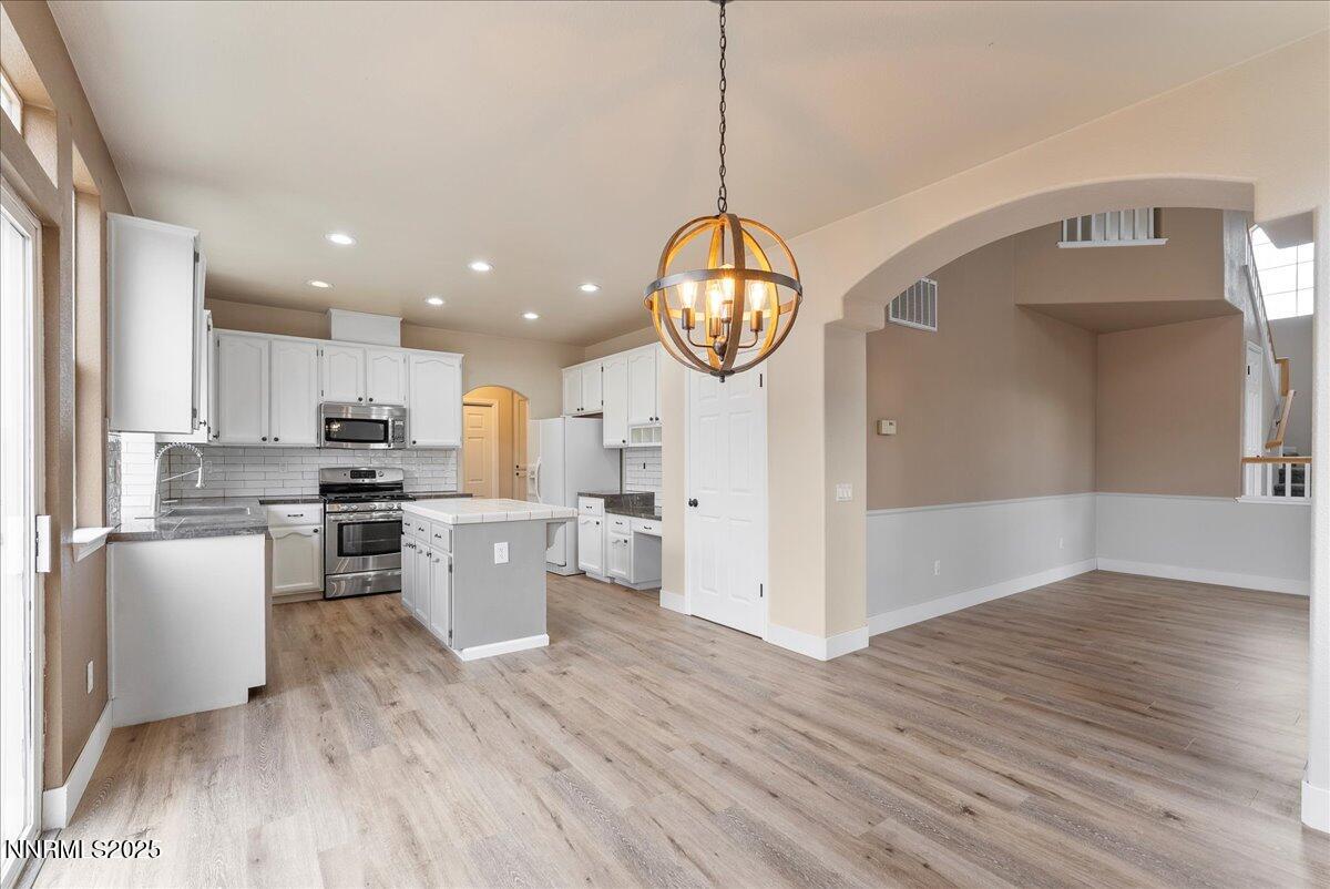 7301 S Florentine Drive