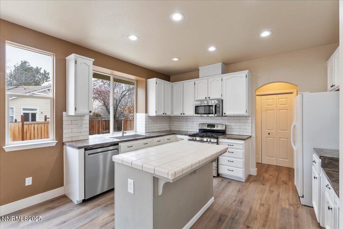 7301 S Florentine Drive