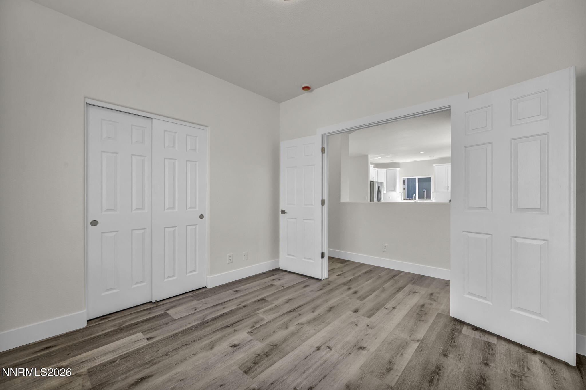 770 W Golden Valley Road