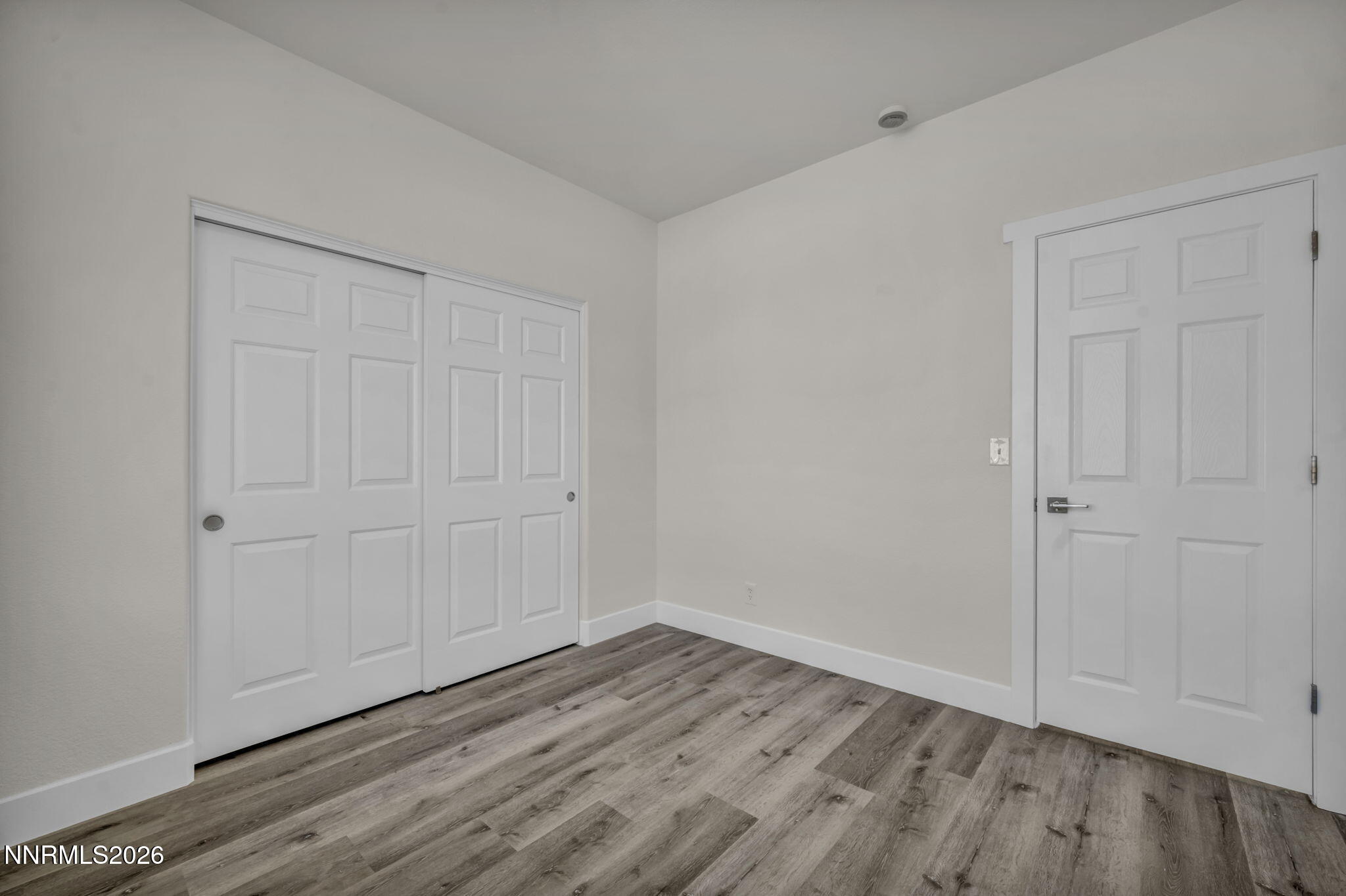 770 W Golden Valley Road