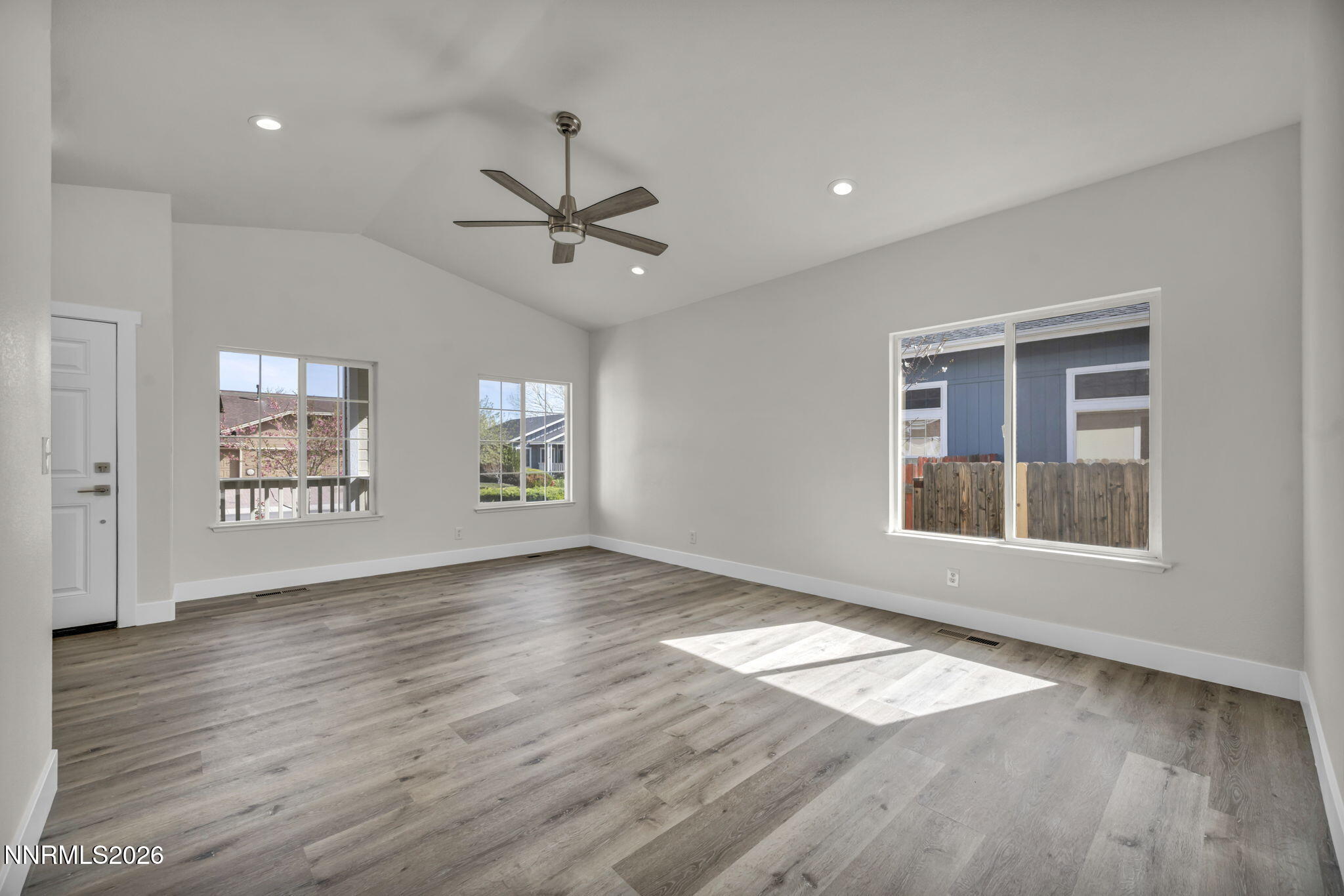 770 W Golden Valley Road