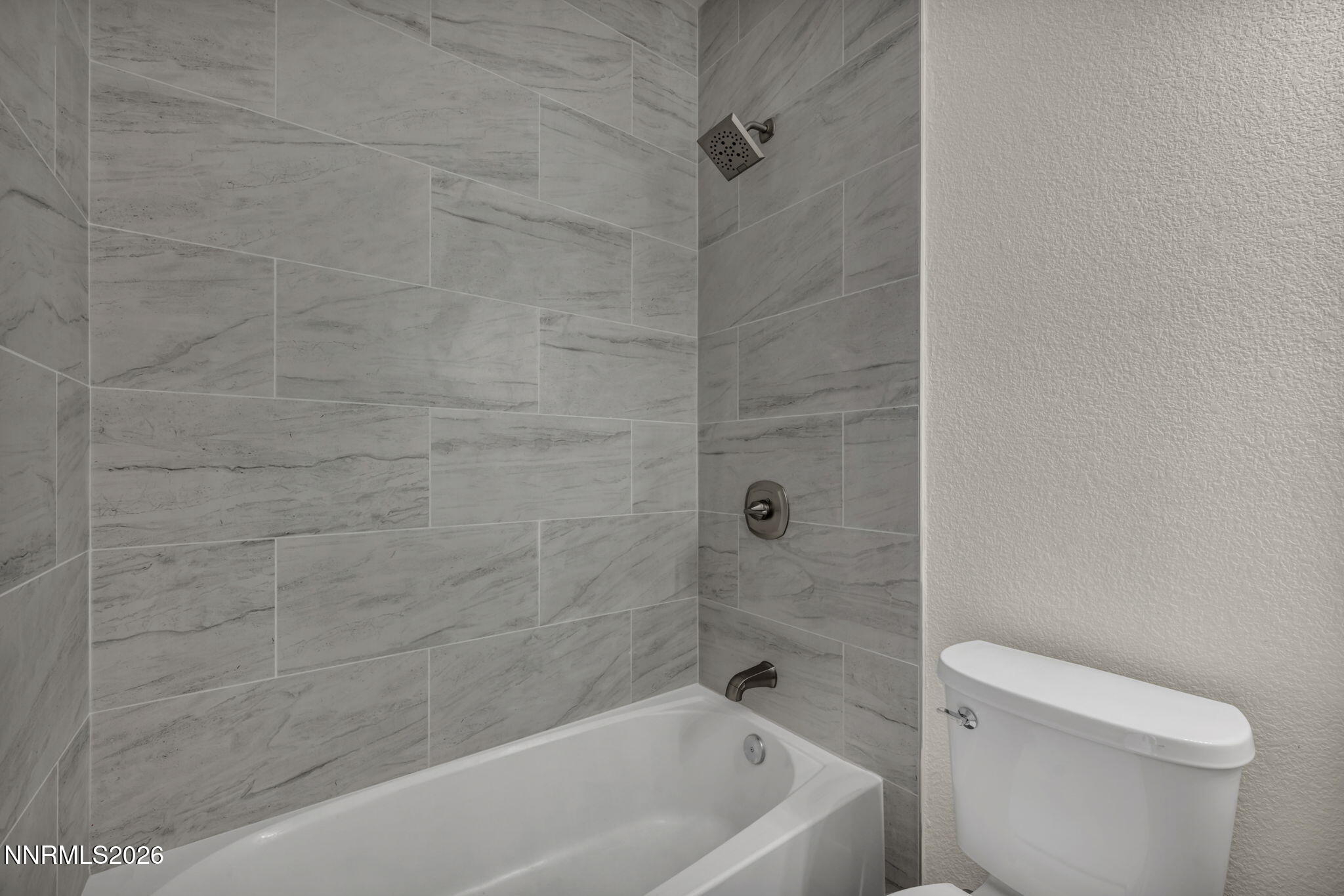 770 W Golden Valley Road