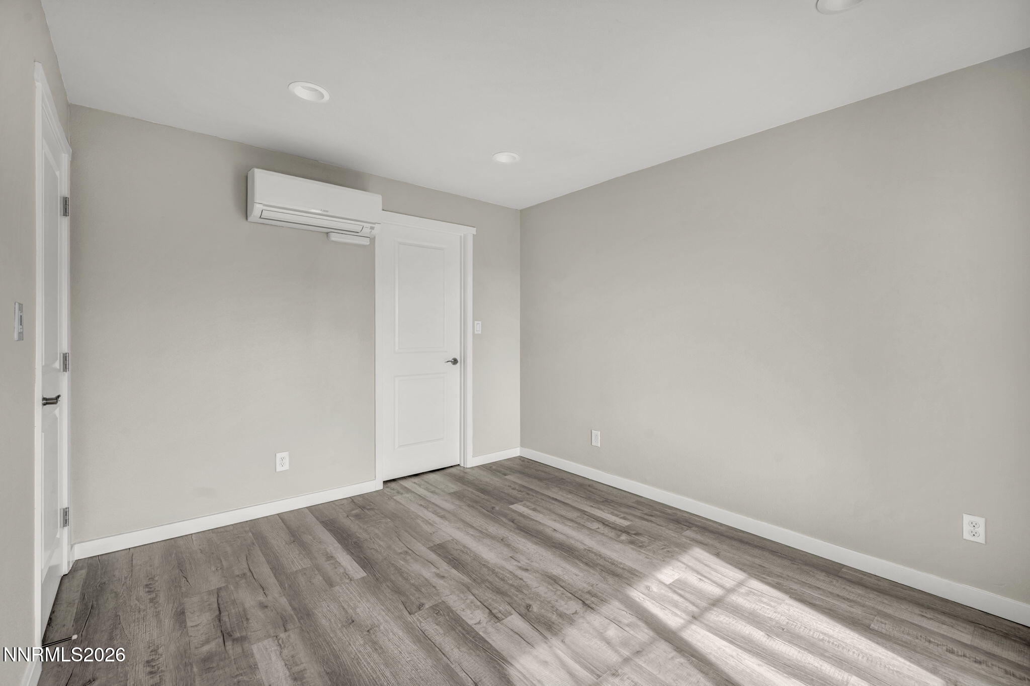 3925 Clear Acre Lane APT 190