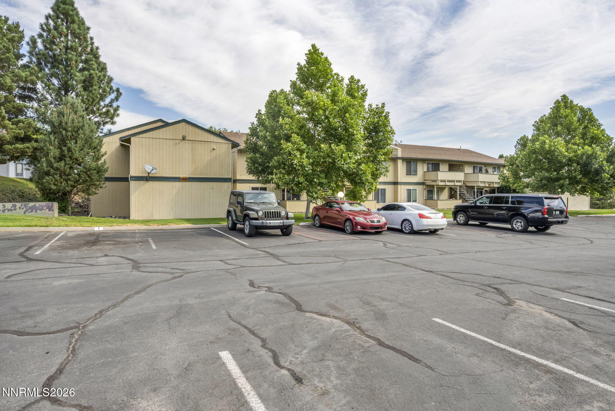 3925 Clear Acre Lane APT 190