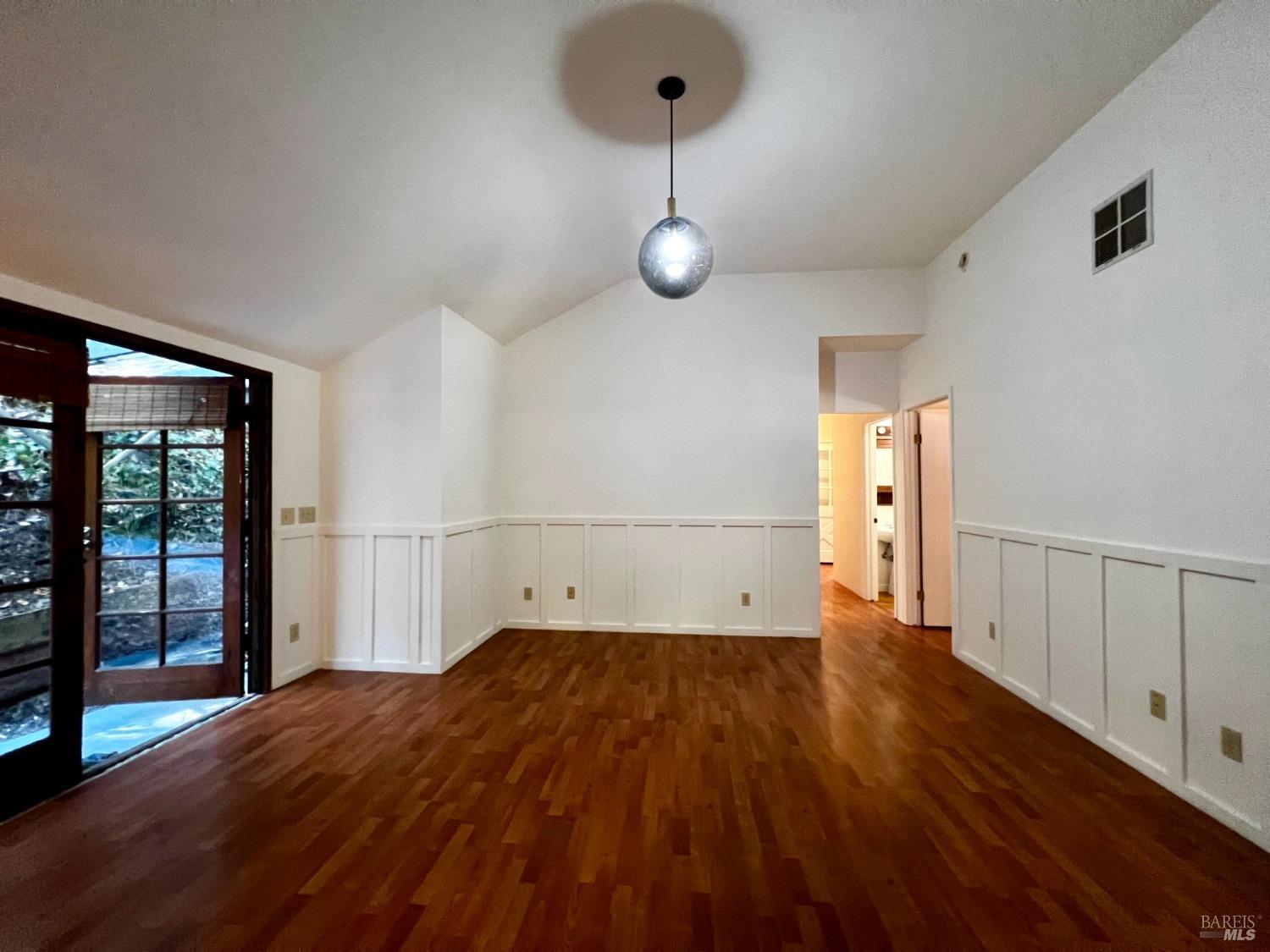 15414 Canyon 3 Rd