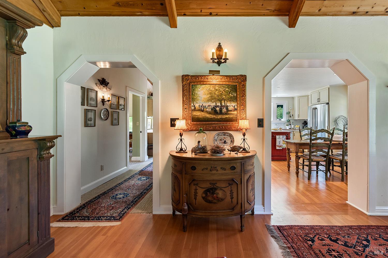 16424 Armstrong Woods Rd