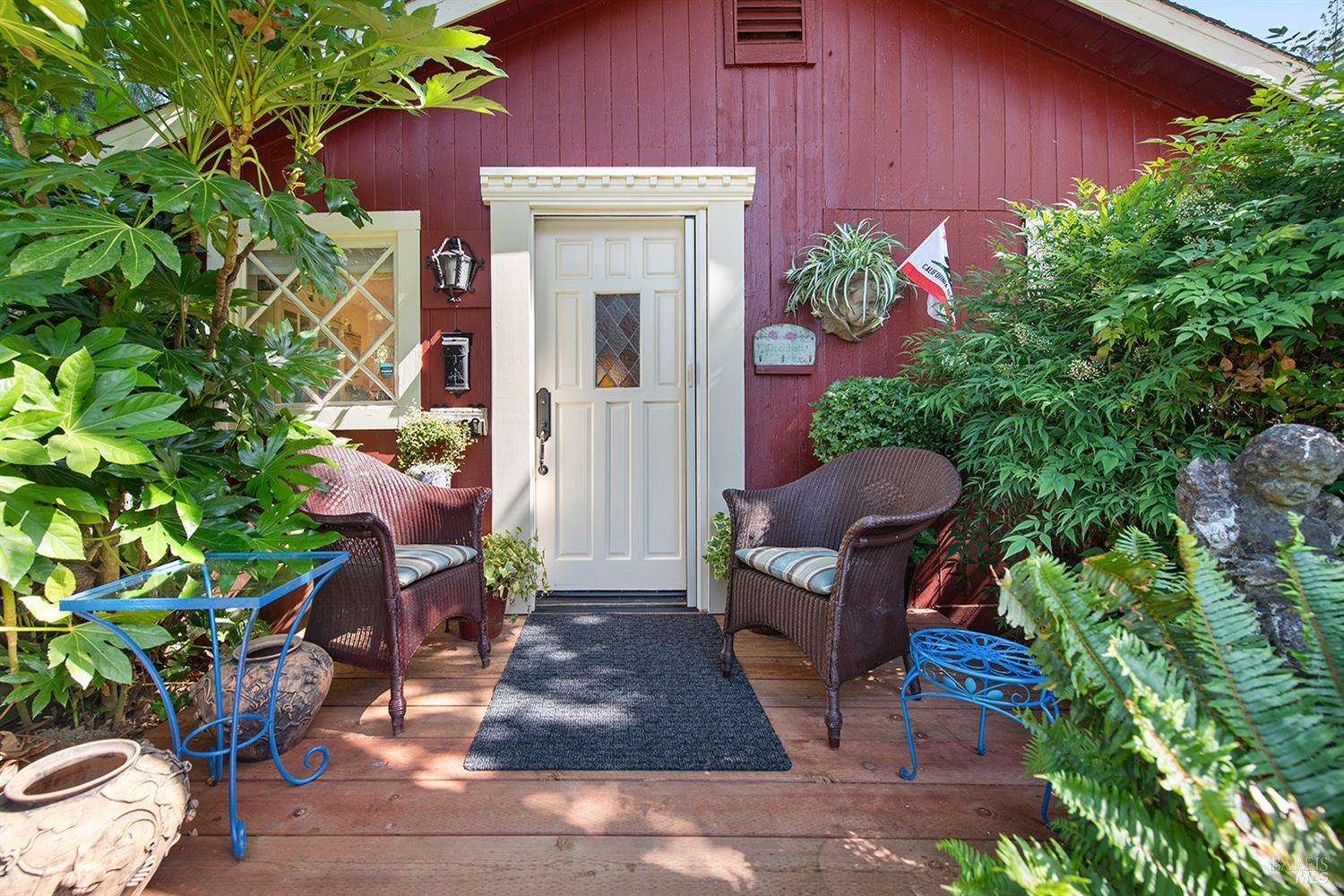 16424 Armstrong Woods Rd