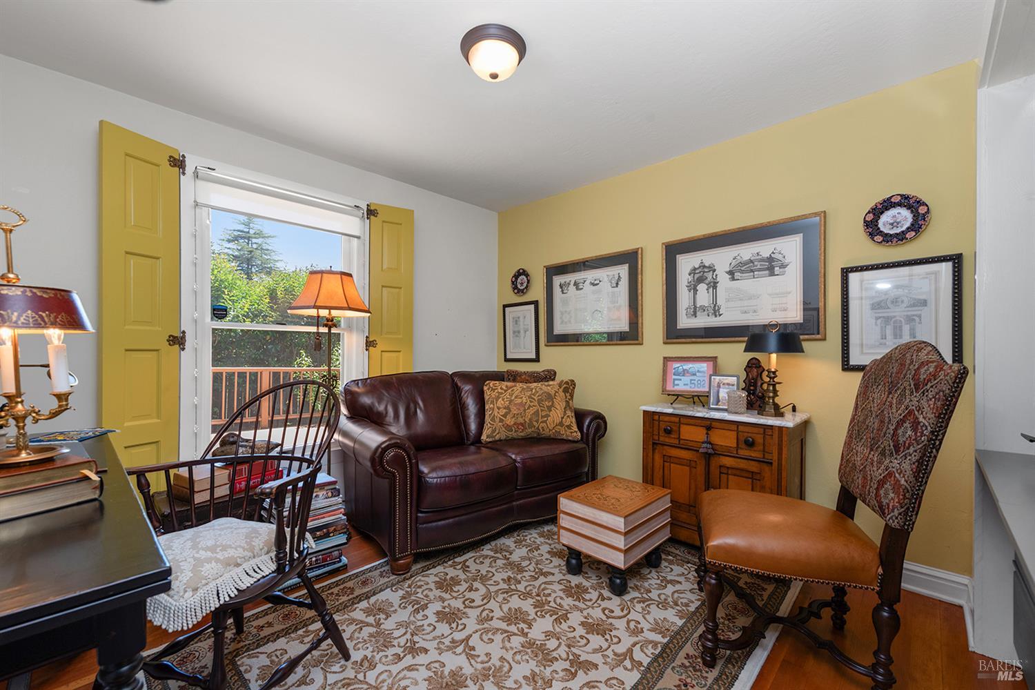 16424 Armstrong Woods Rd