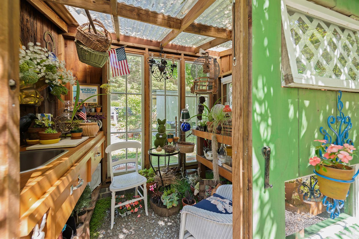 16424 Armstrong Woods Rd