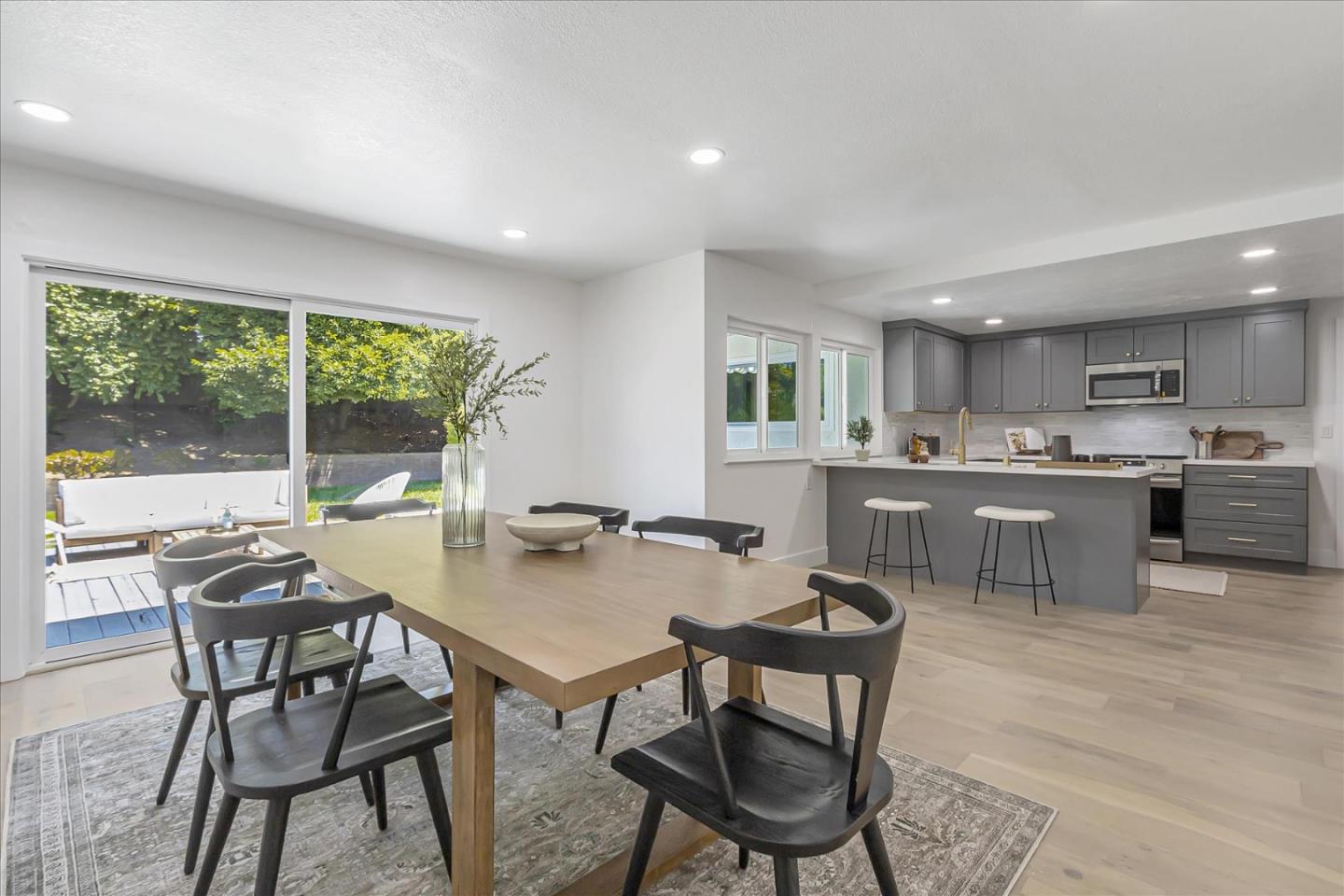 3277 Stimson Way